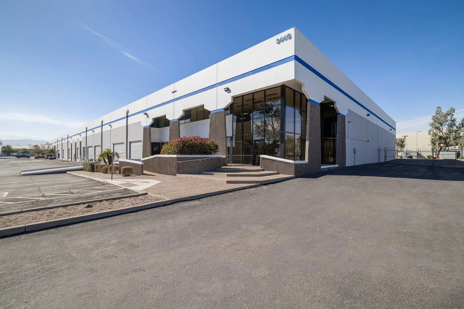 3446 S 7th St — Lease in Phoenix, AZ, photo 1 of 7