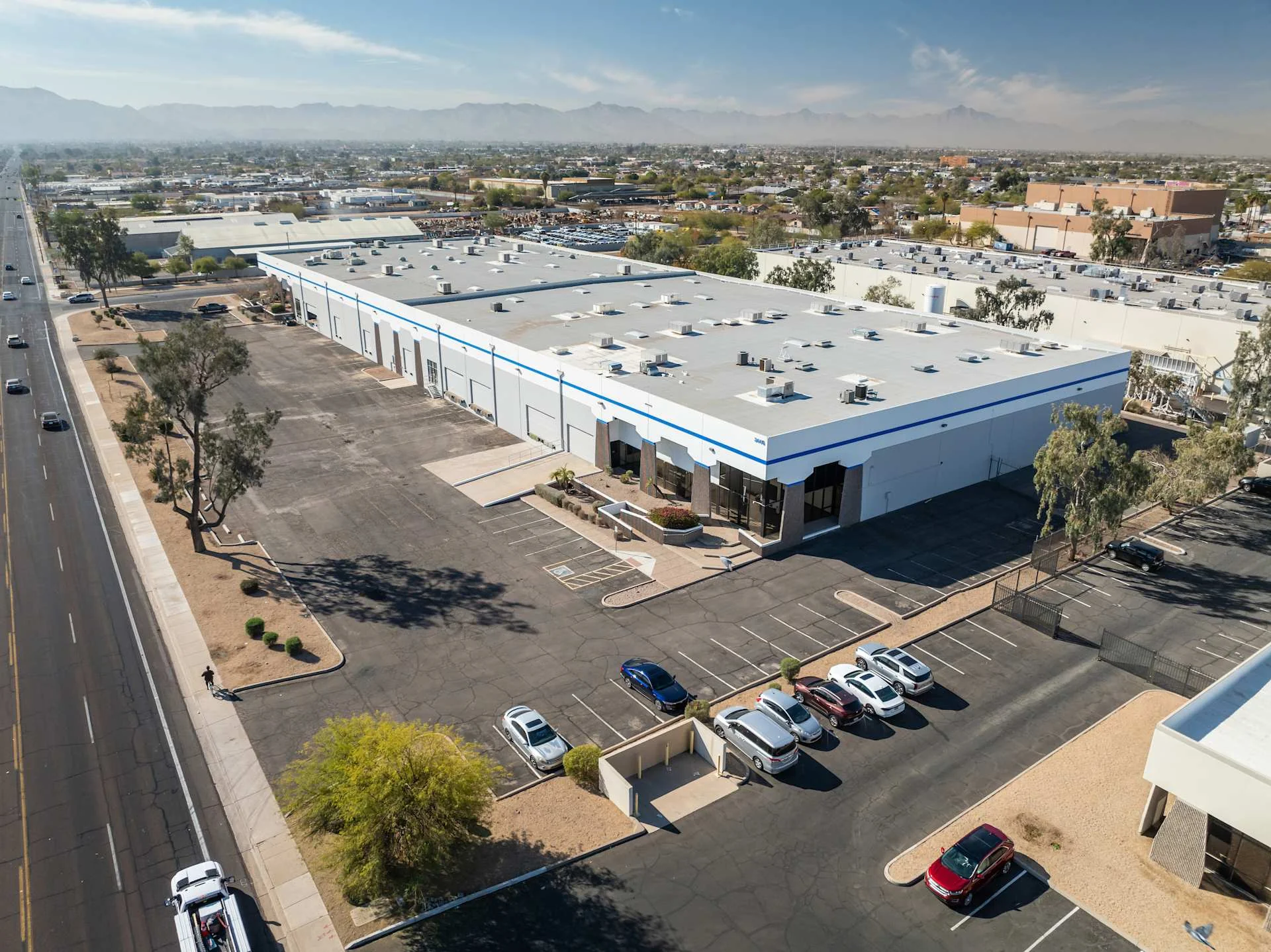 3446 S 7th St — Lease in Phoenix, AZ, photo 2 of 7