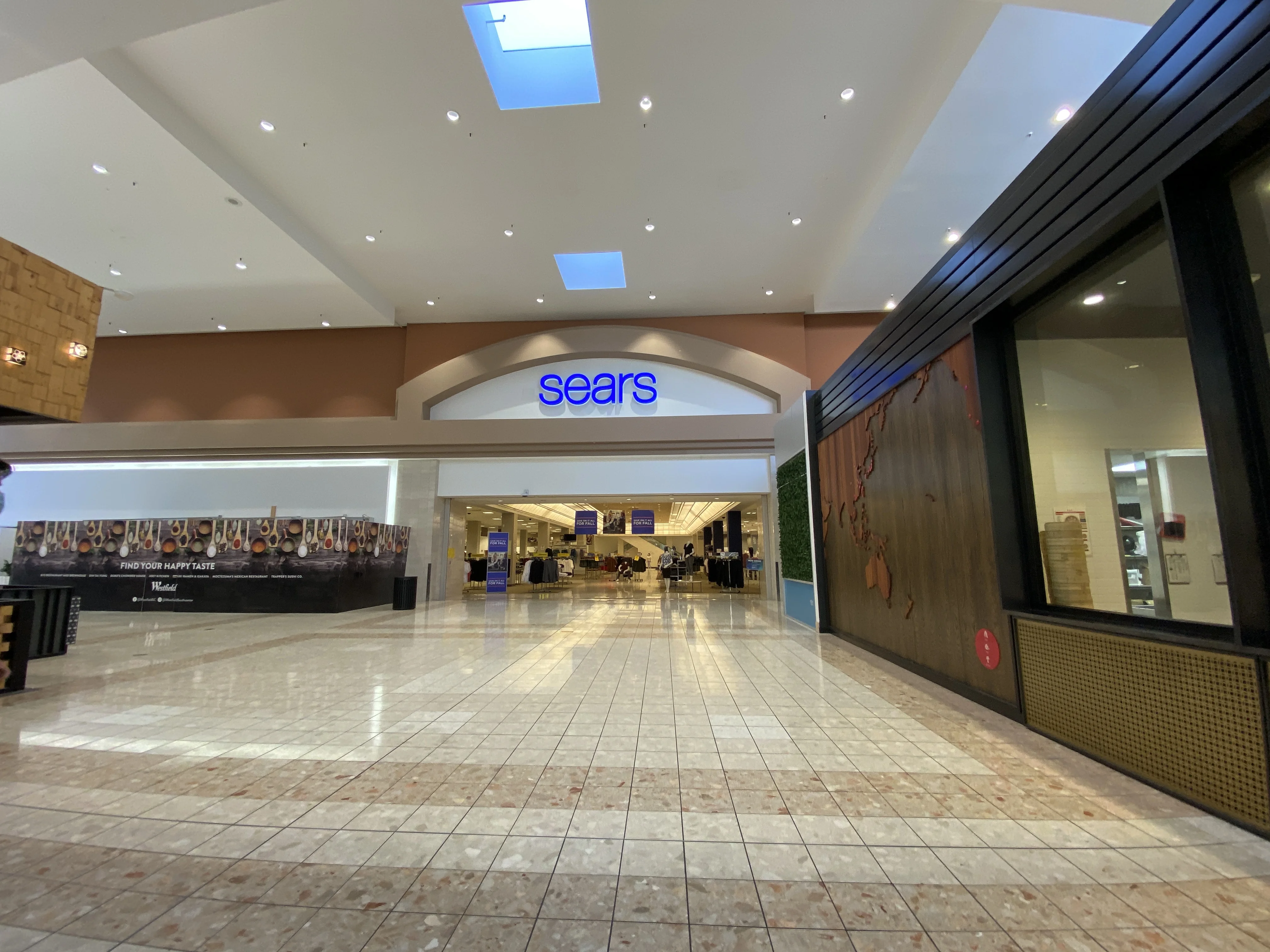 Southcenter Sears — Lease in Tukwila, WA, photo 5 of 8