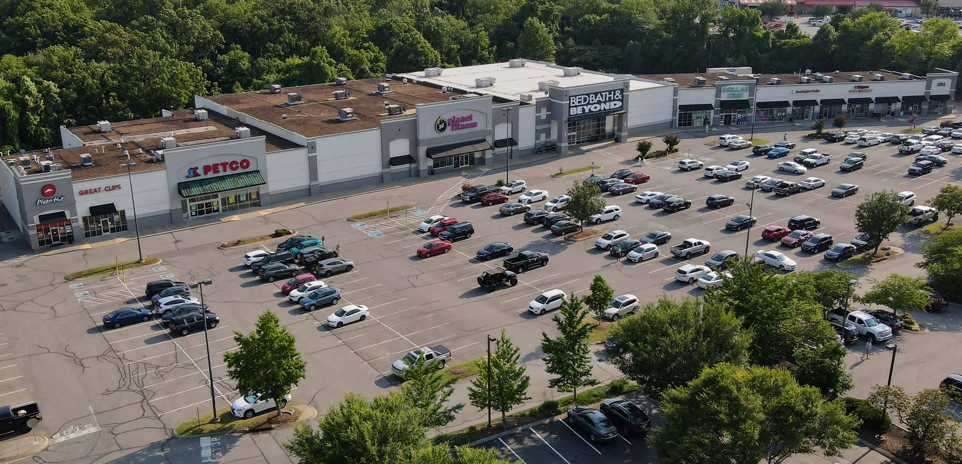 Bellevue Place — Lease in Nashville, TN, photo 1 of 4
