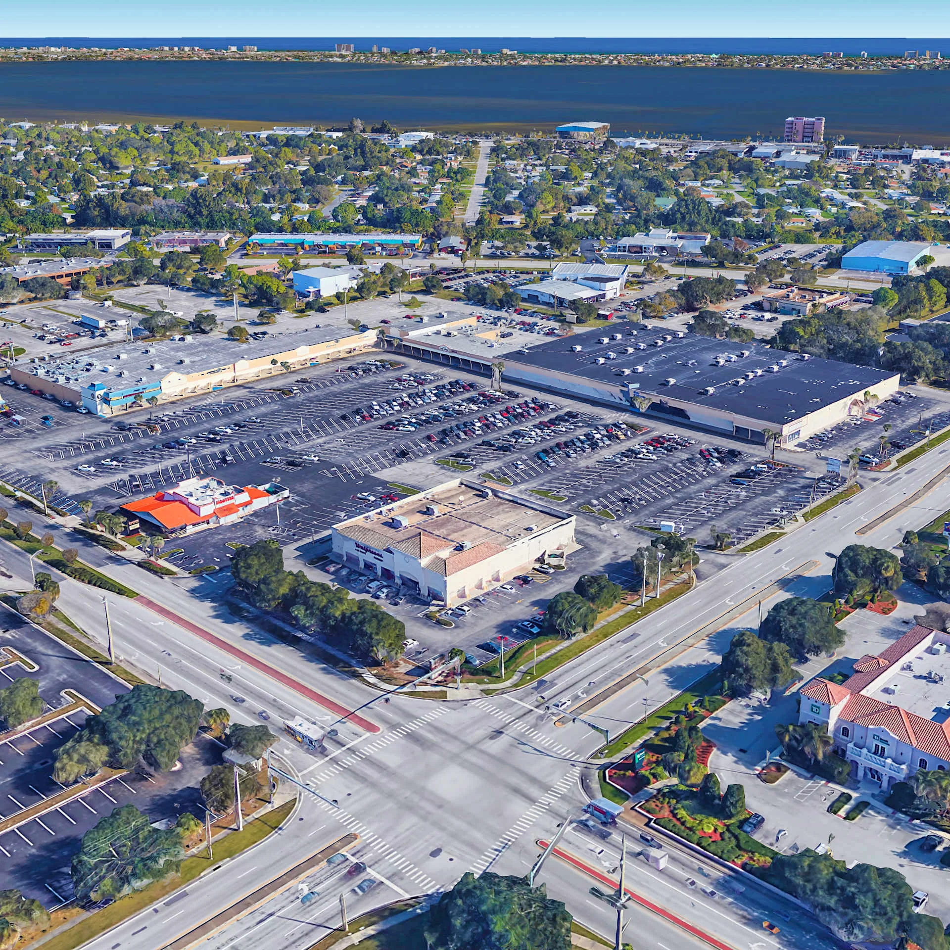 Nasa Plaza — Lease in Melbourne, FL, photo 1 of 1