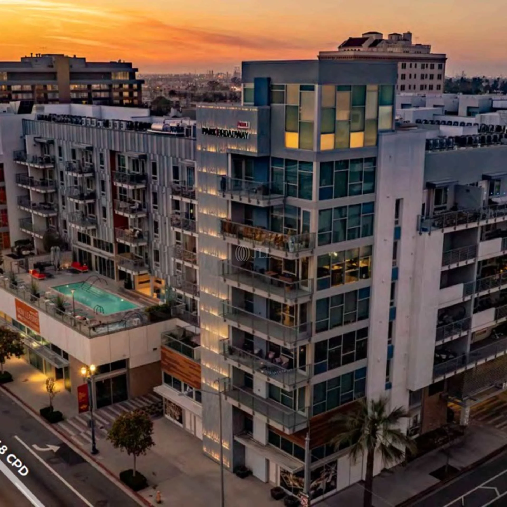 AMLI Park Broadway - photo 2 - Long Beach, CA