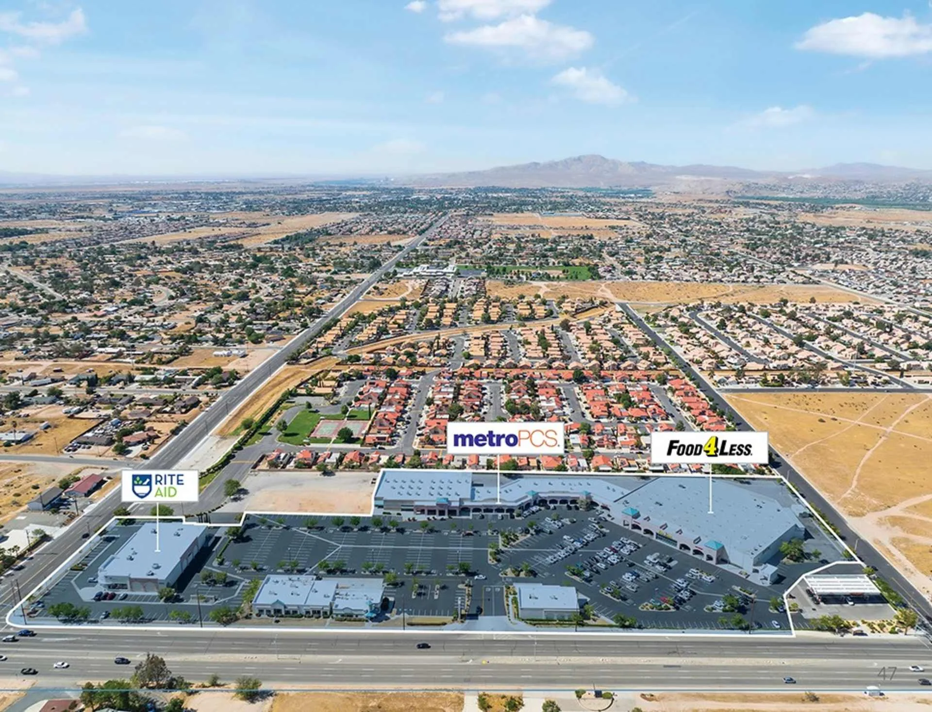 Renaissance Center — Lease in Victorville, CA, photo 1 of 3