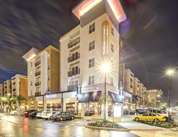Plaza On University — Lease in Orlando, FL, photo 2 of 8