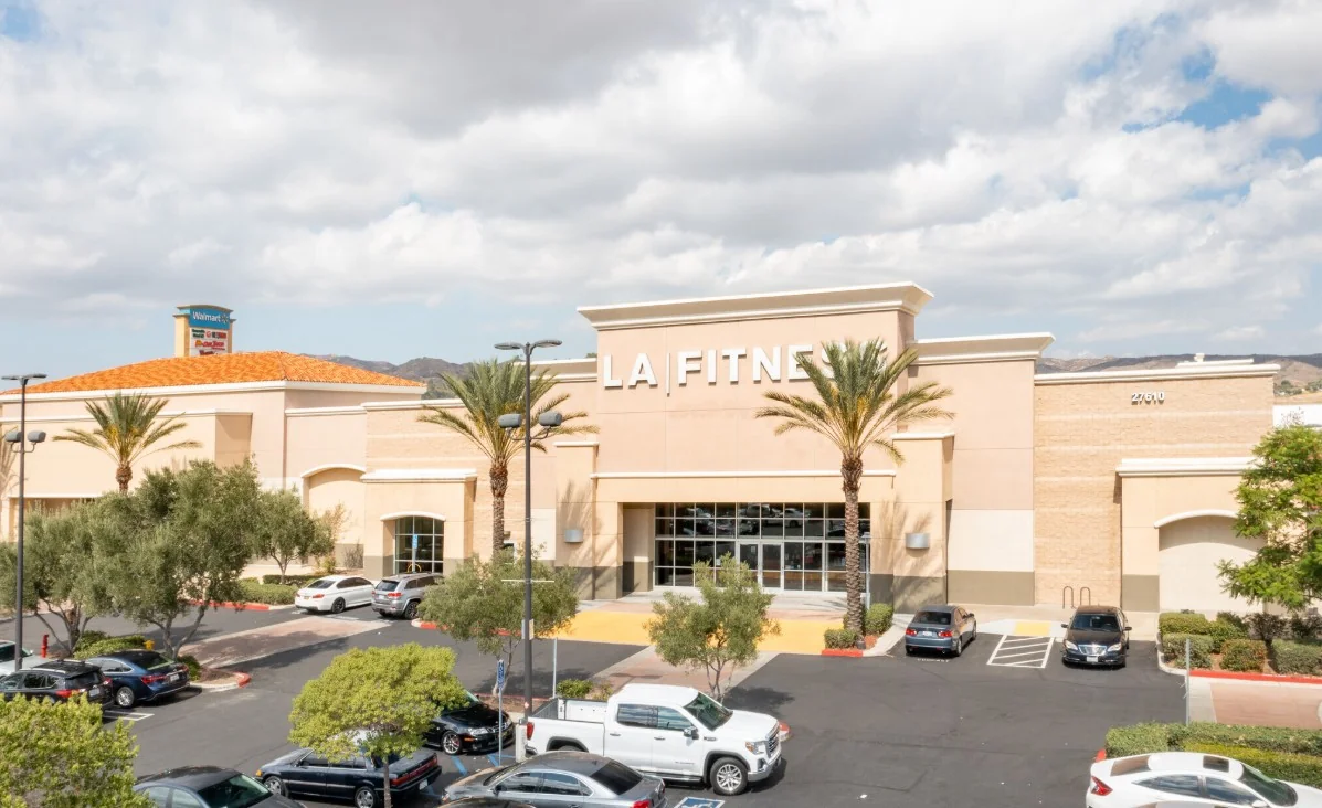 Moreno Beach Plaza II — Lease in Moreno Valley, CA, photo 1 of 4