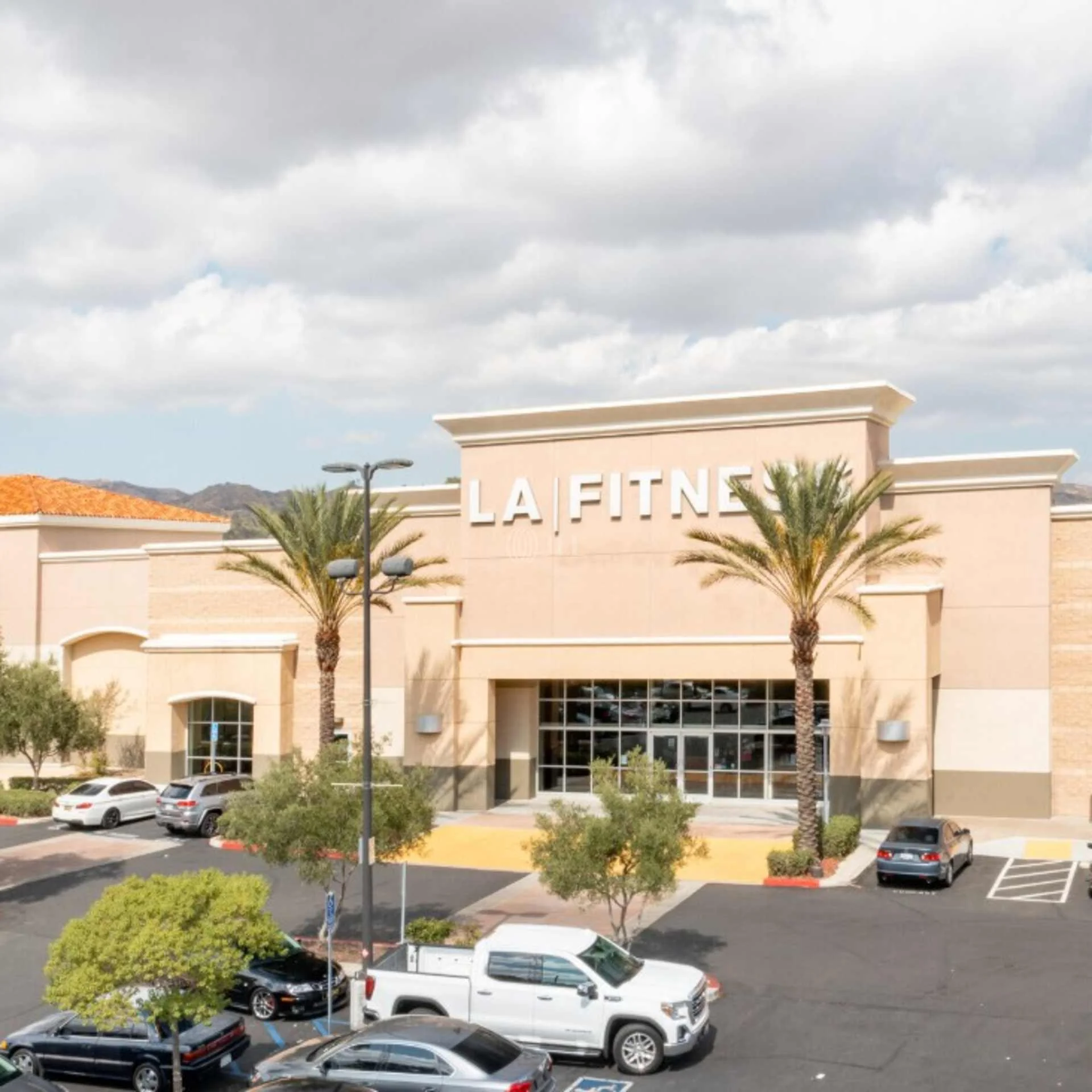 Moreno Beach Plaza II — Lease in Moreno Valley, CA, photo 3 of 4