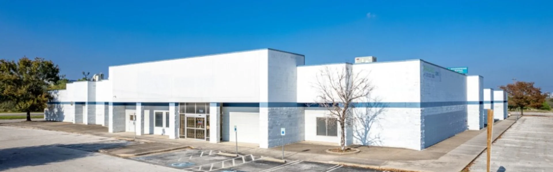 7353 NW Loop 410 - photo 4 - San Antonio, TX
