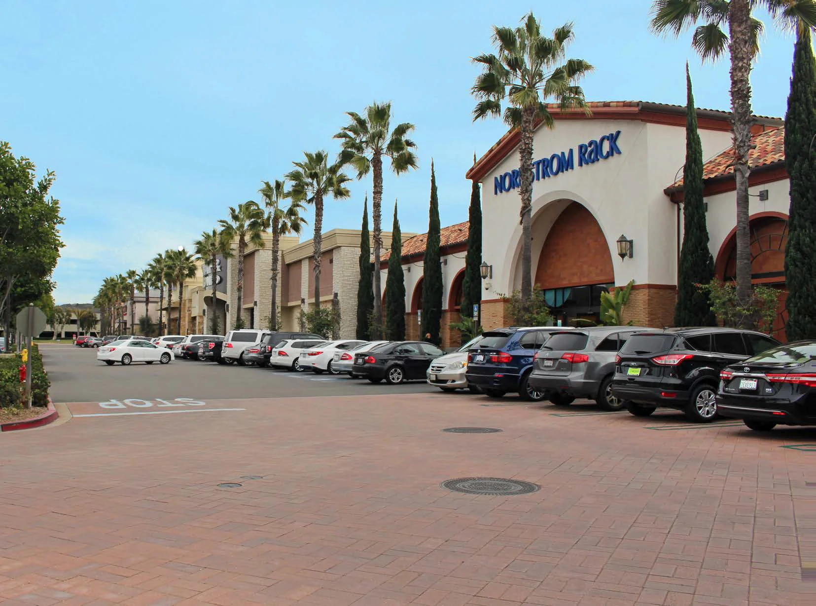 Grand Plaza — Lease in San Marcos, CA, photo 1 of 4