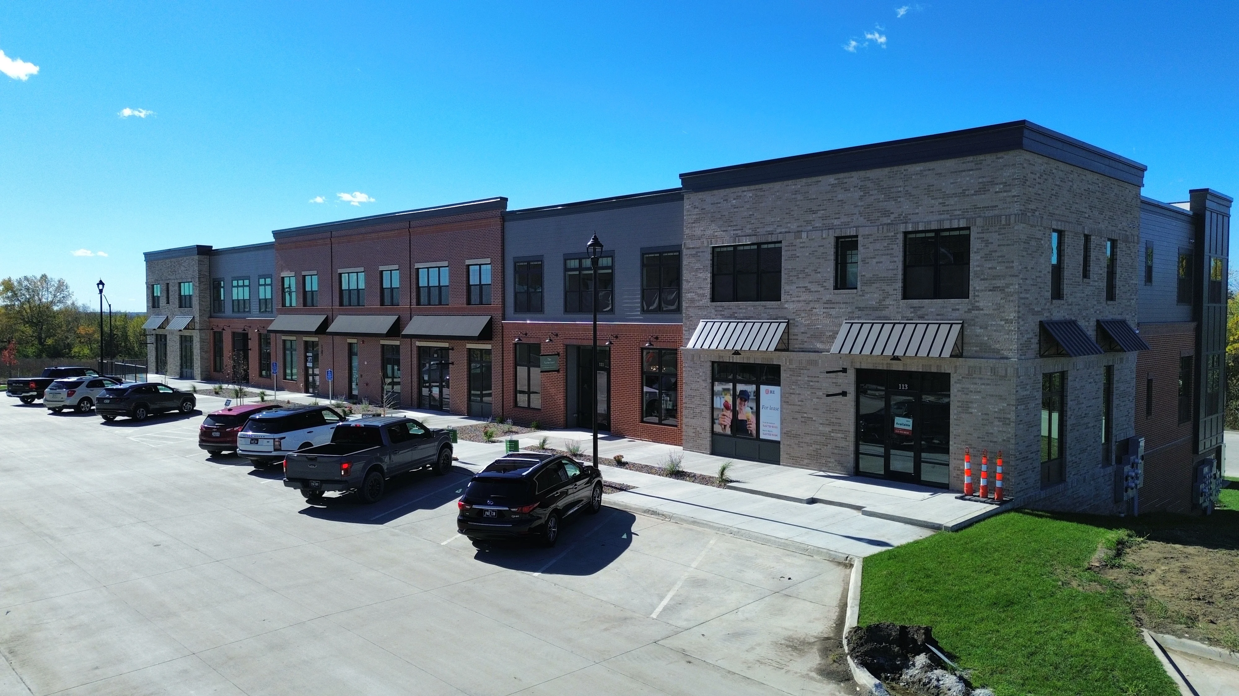 Middlebrook Main Street - photo 1 - Cumming, IA