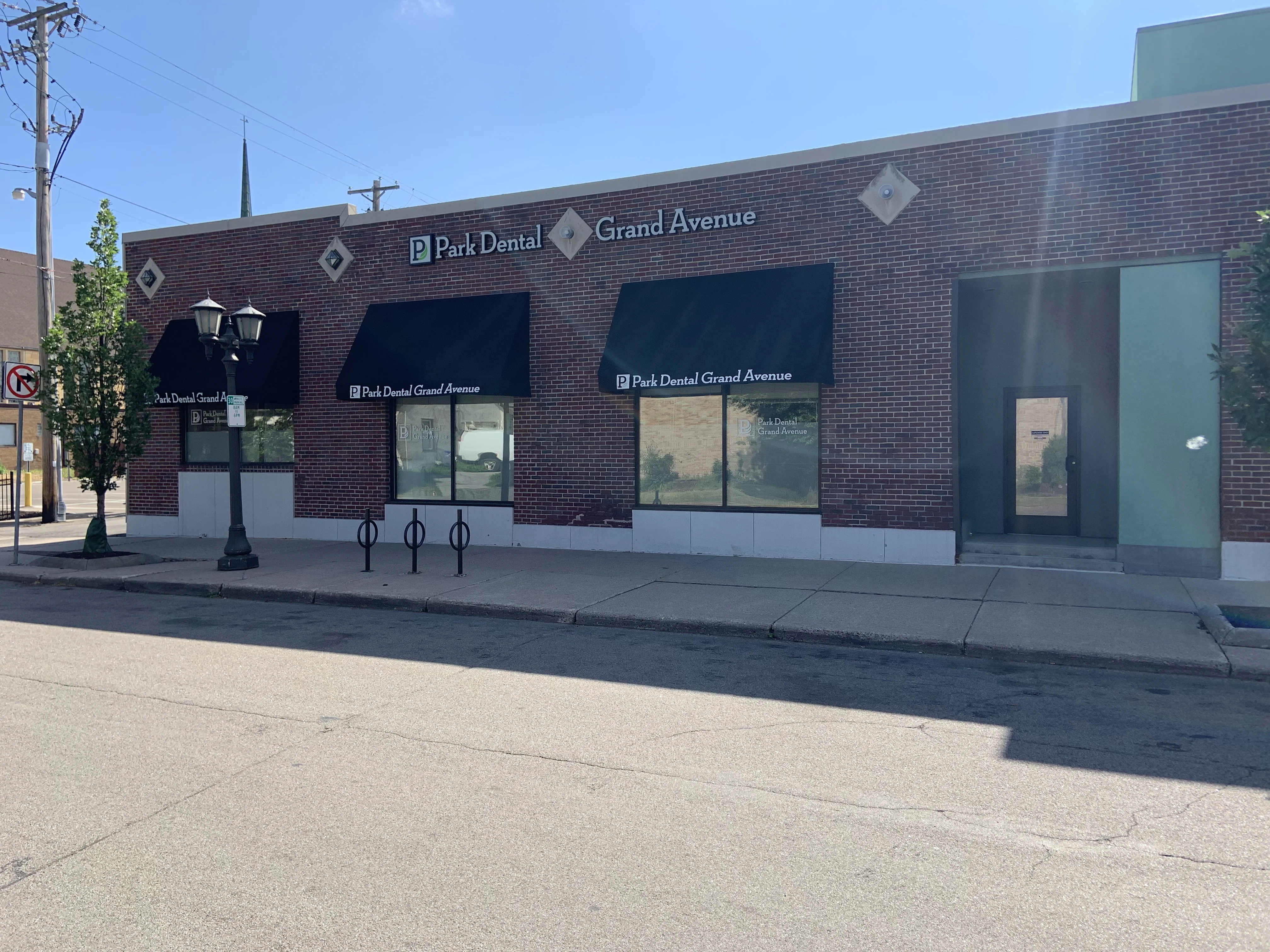 917 Grand — Lease in St Paul, MN, photo 1 of 8