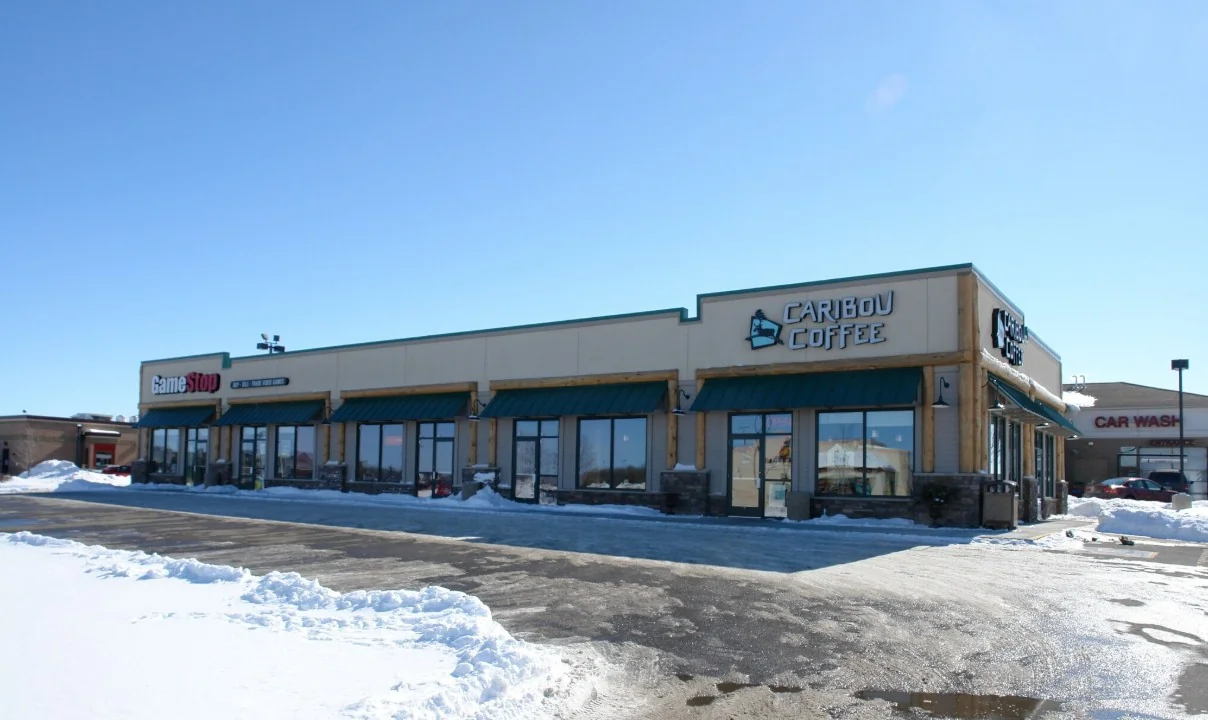 Northwoods Plaza Retail Shoppes — Lease in Alexandria, MN, photo 1 of 4