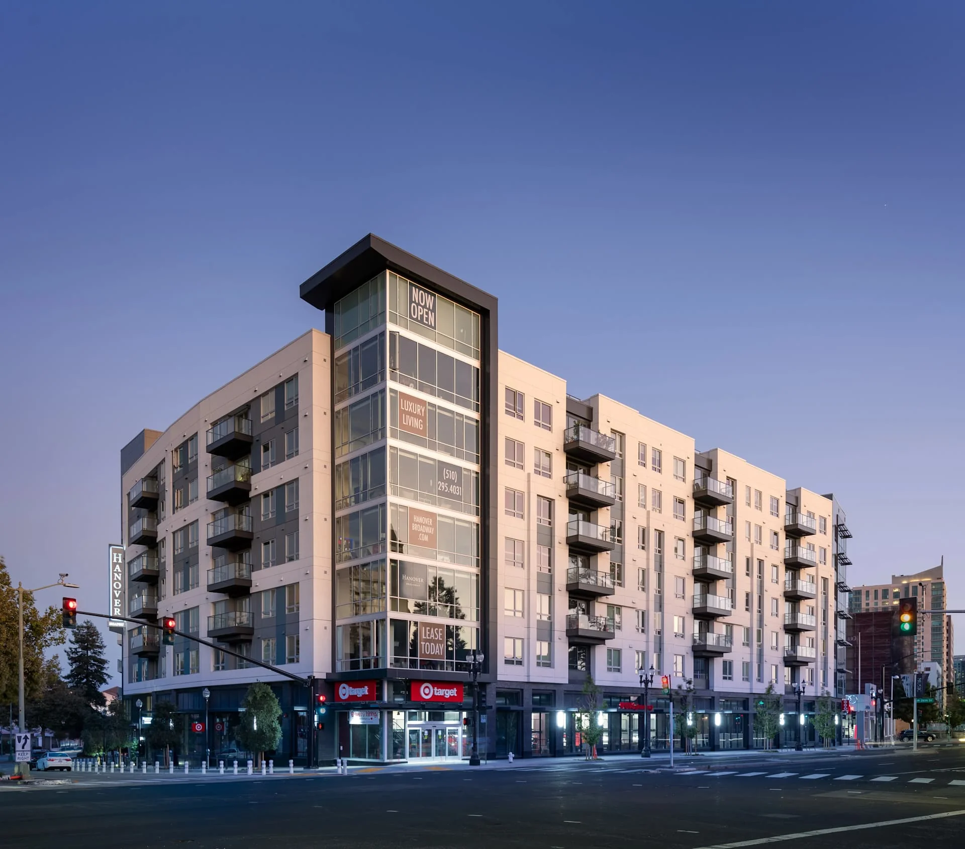 2650 Broadway — Lease in Oakland, CA, photo 1 of 2