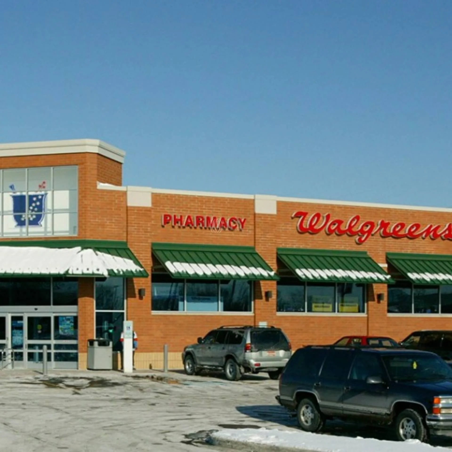 Walgreens — Lease in Milwaukee, WI, photo 3 of 4