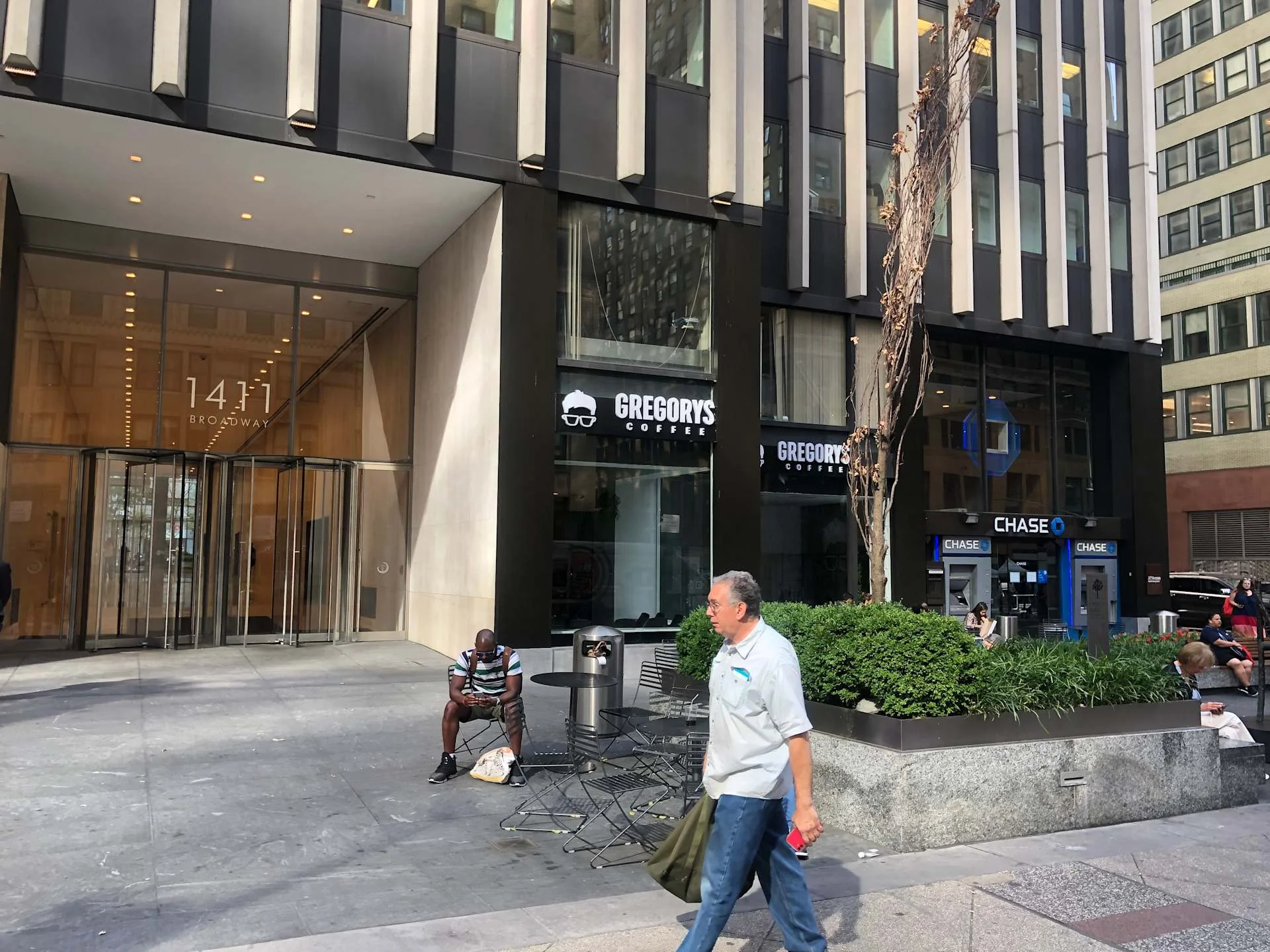 1411 Broadway — Lease in New York City, NY, photo 1 of 3
