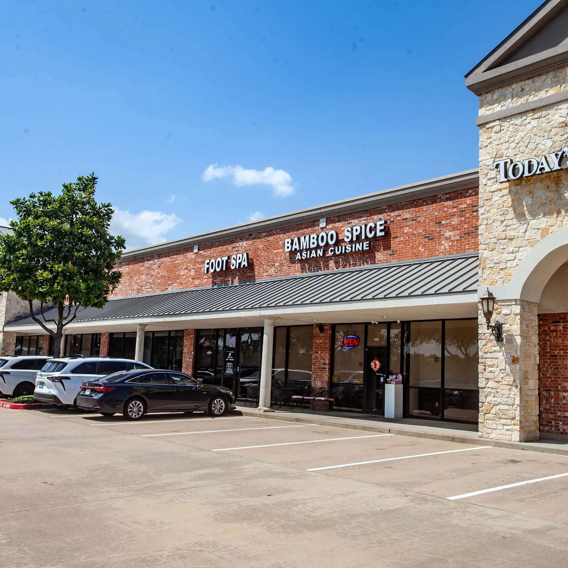 Sienna Shopping Center — Lease in Missouri City, TX, photo 1 of 1