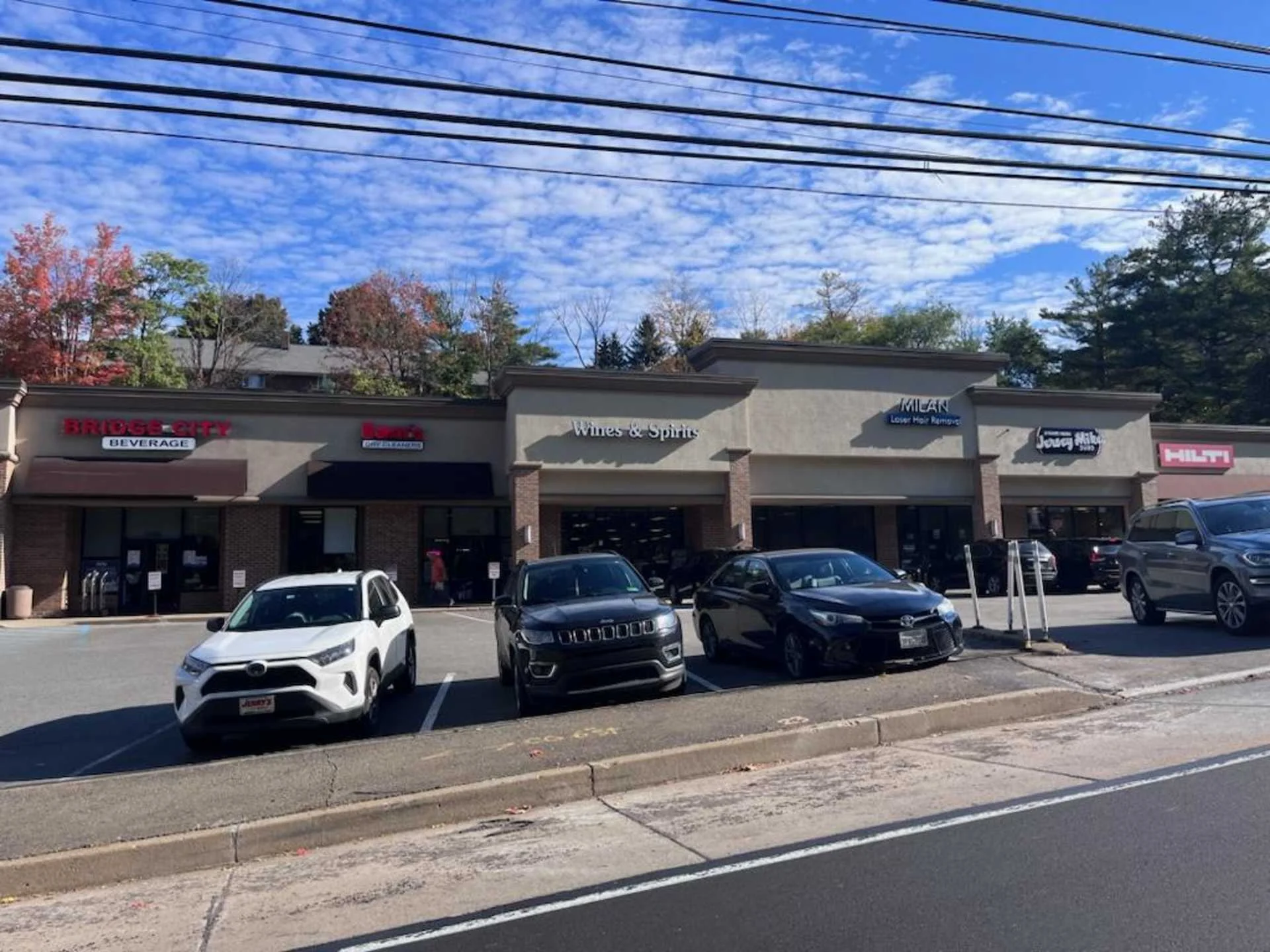 Paul Manor Shopping Center — Lease in Pittsburgh, PA, photo 3 of 4