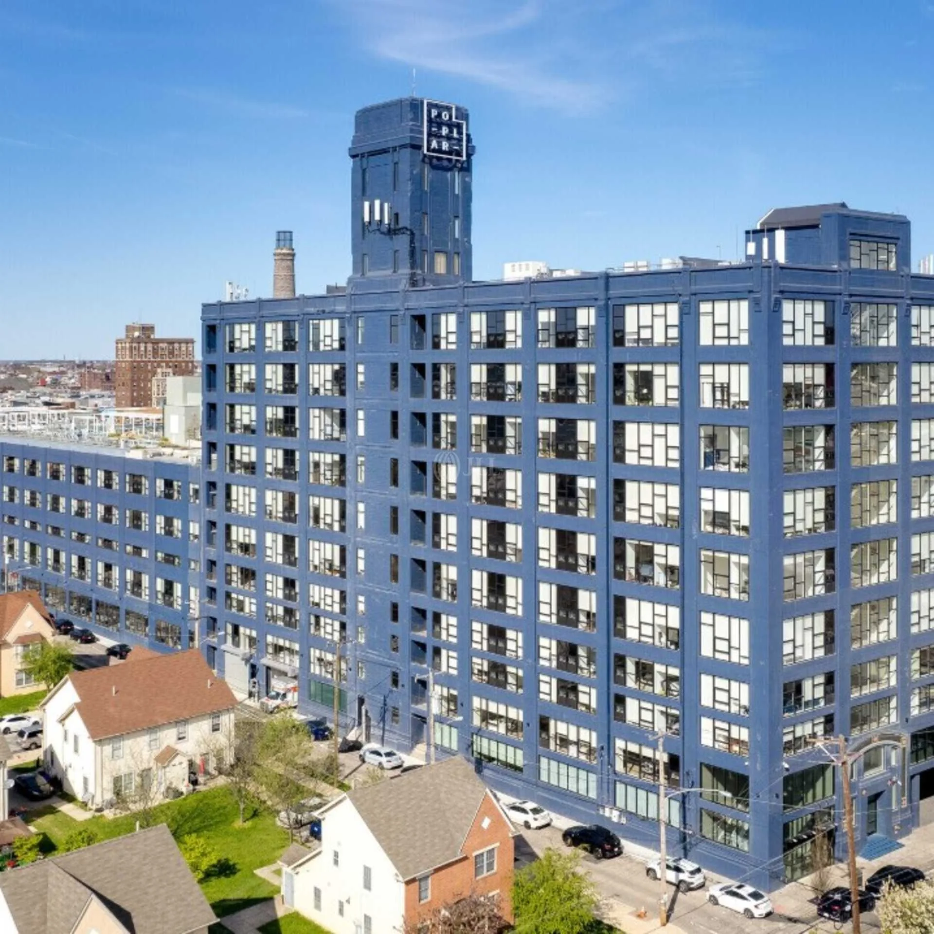 The Poplar — Lease in Philadelphia, PA, photo 2 of 4