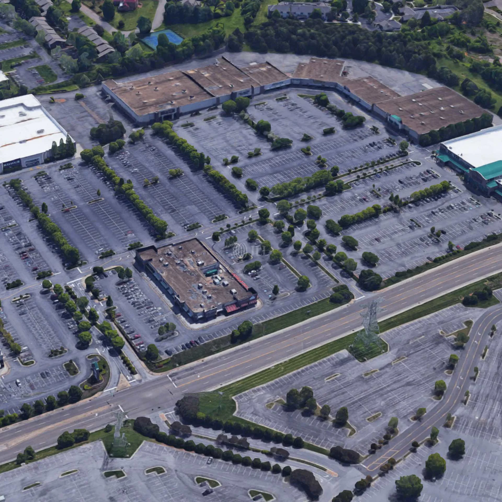 The Center at Deane Hill — Lease in Knoxville, TN, photo 3 of 4