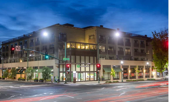 1500 Newell Avenue — Lease in Walnut Creek, CA, photo 1 of 5