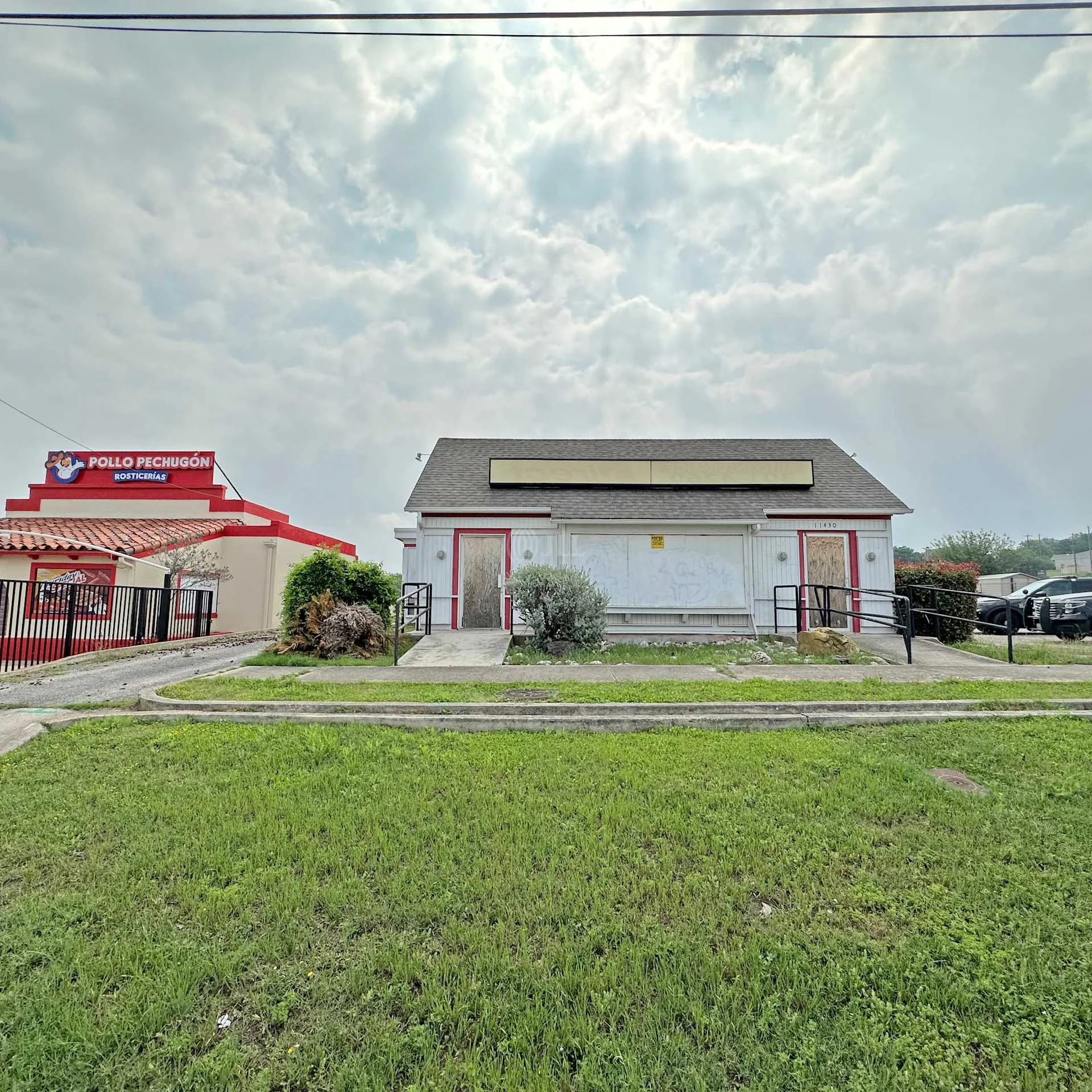 11430 Perrin Beitel Rd — Lease in San Antonio, TX, photo 3 of 4