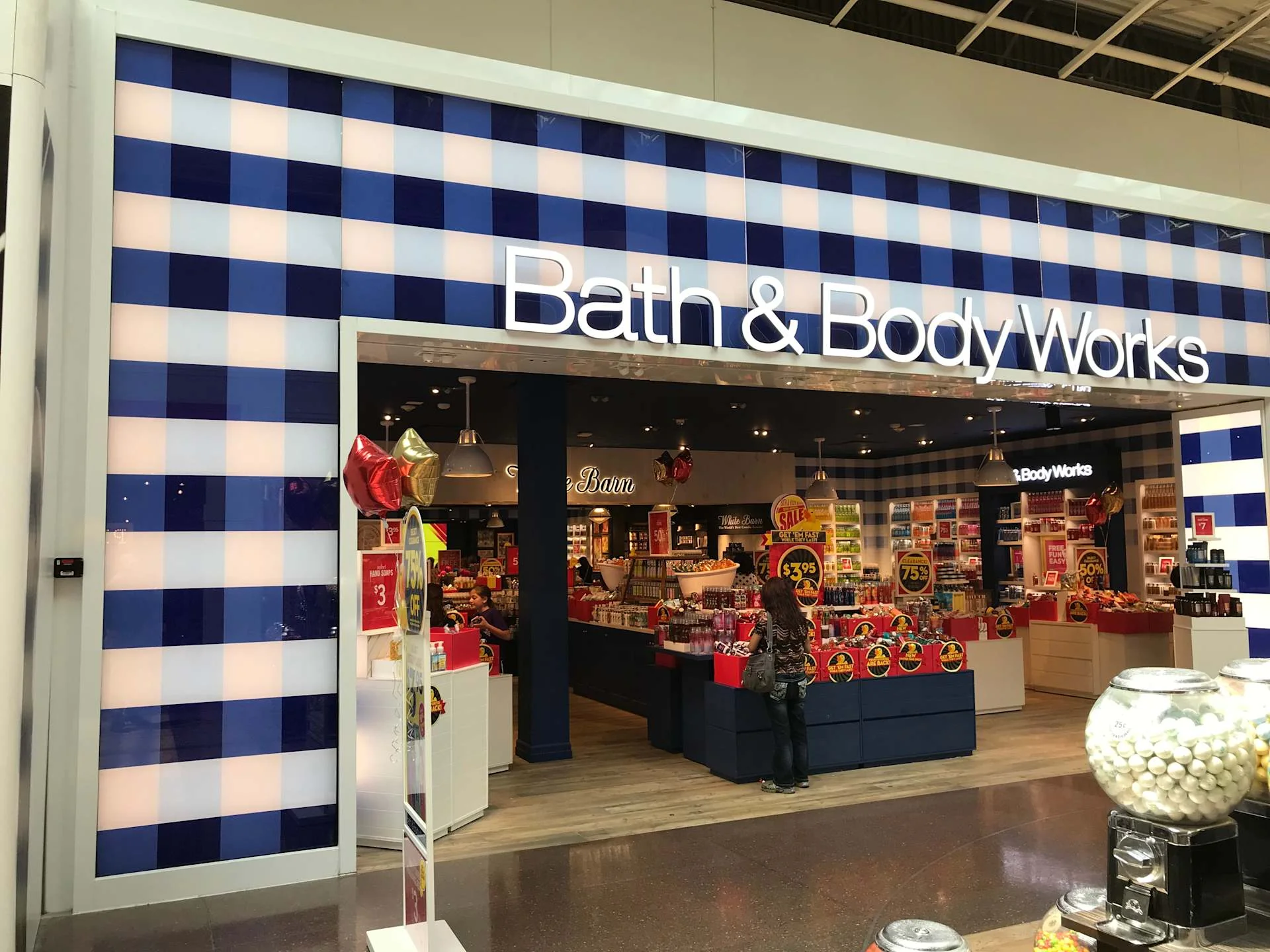 Chicago Ridge Mall - photo 4 - Chicago Ridge, IL