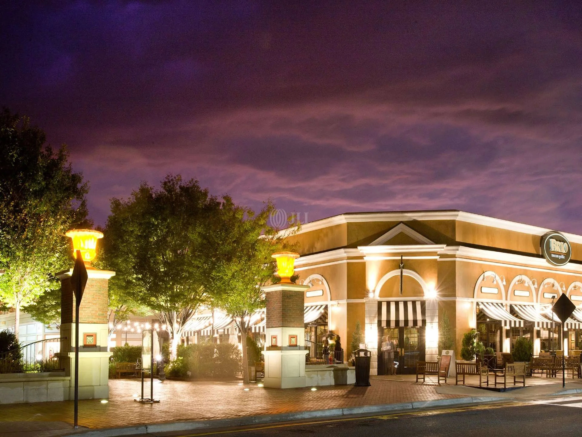 Stony Point Fashion Park — Lease in Richmond, VA, photo 8 of 8