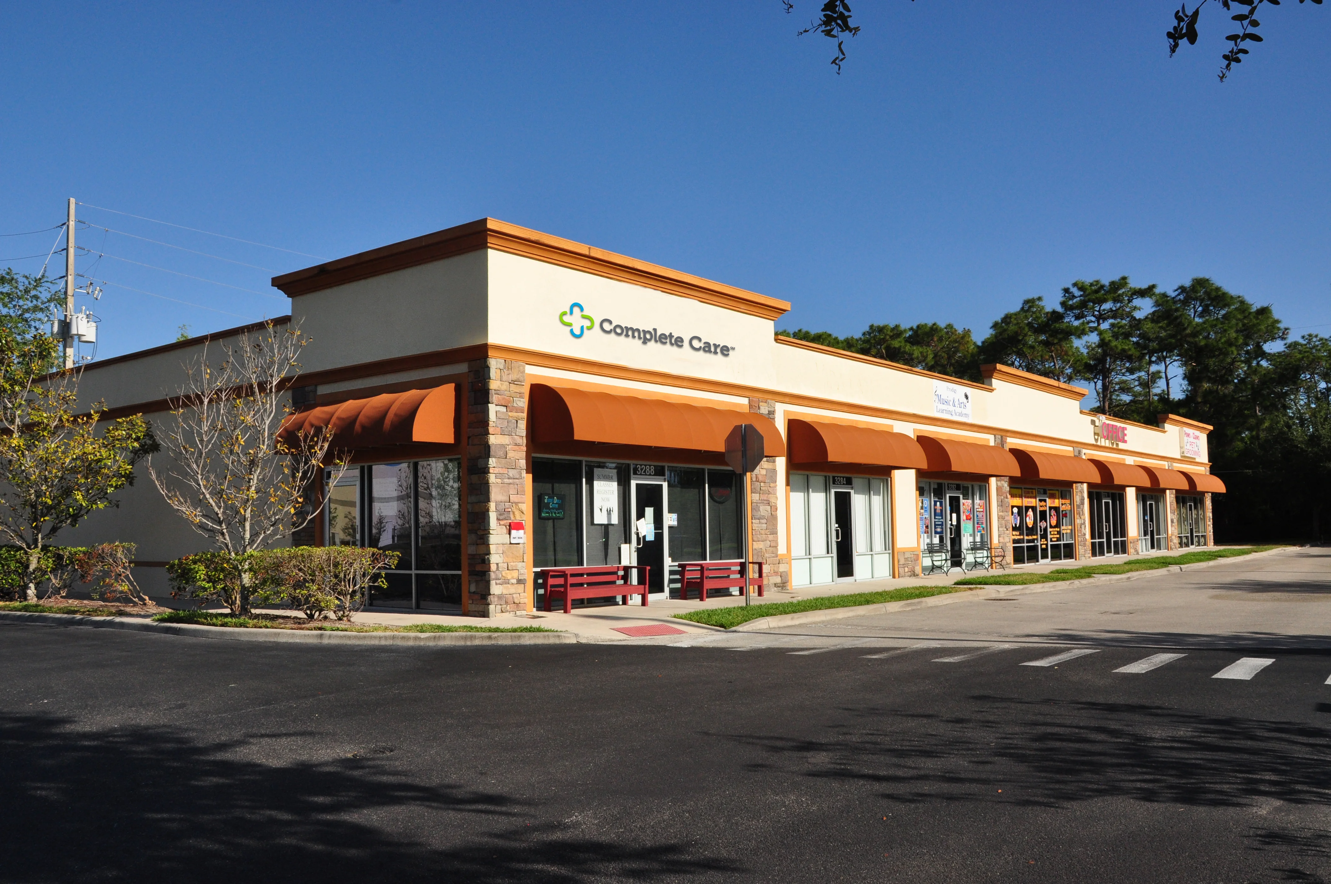 Regent Shoppes South — Lease in St Cloud, FL, photo 1 of 4