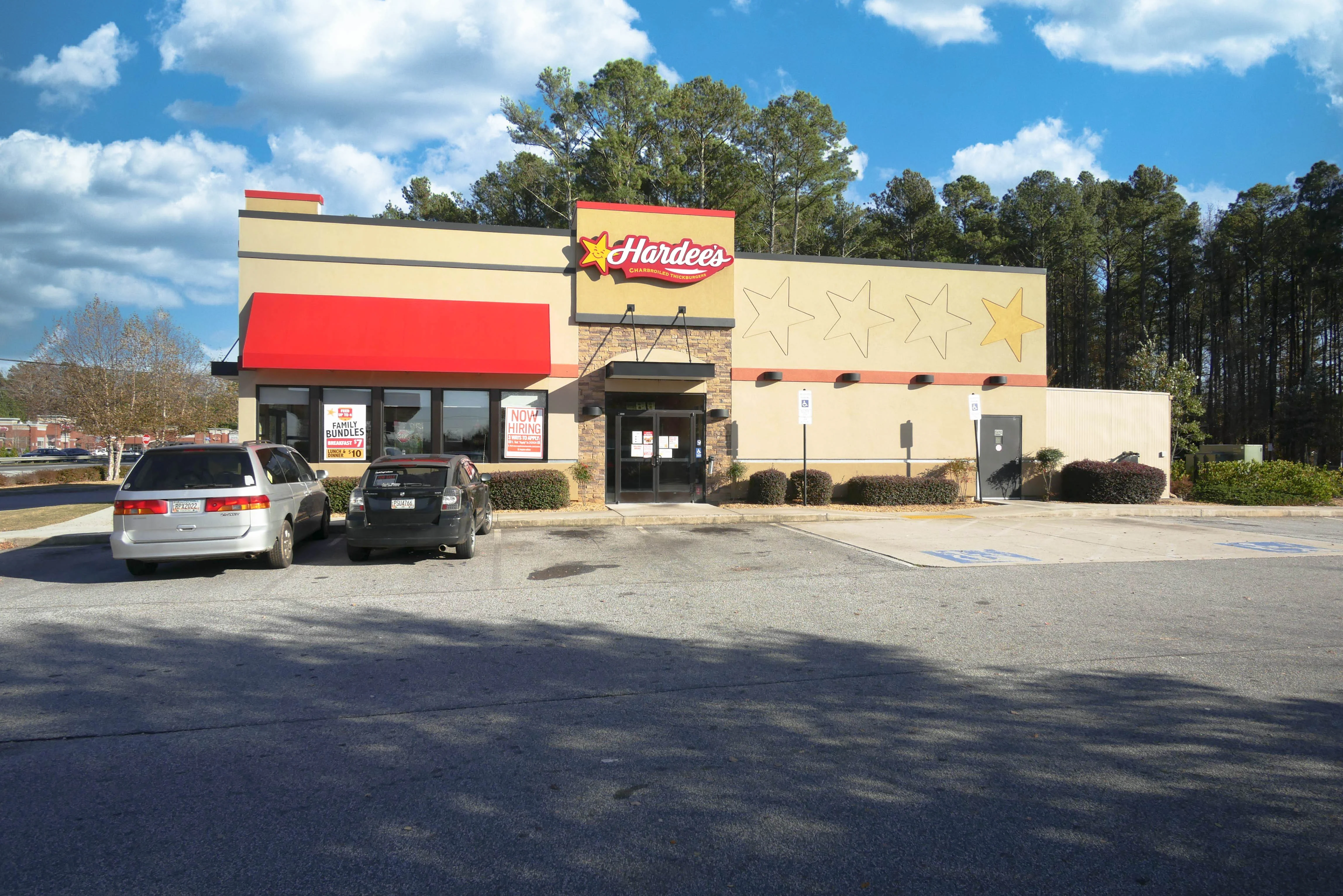 3069 Cobb Pkwy NW — Lease in Kennesaw, GA, photo 1 of 4