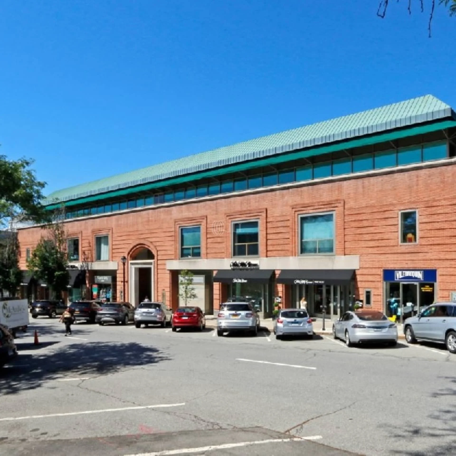 Retail Portion - photo 3 - Greenwich, CT