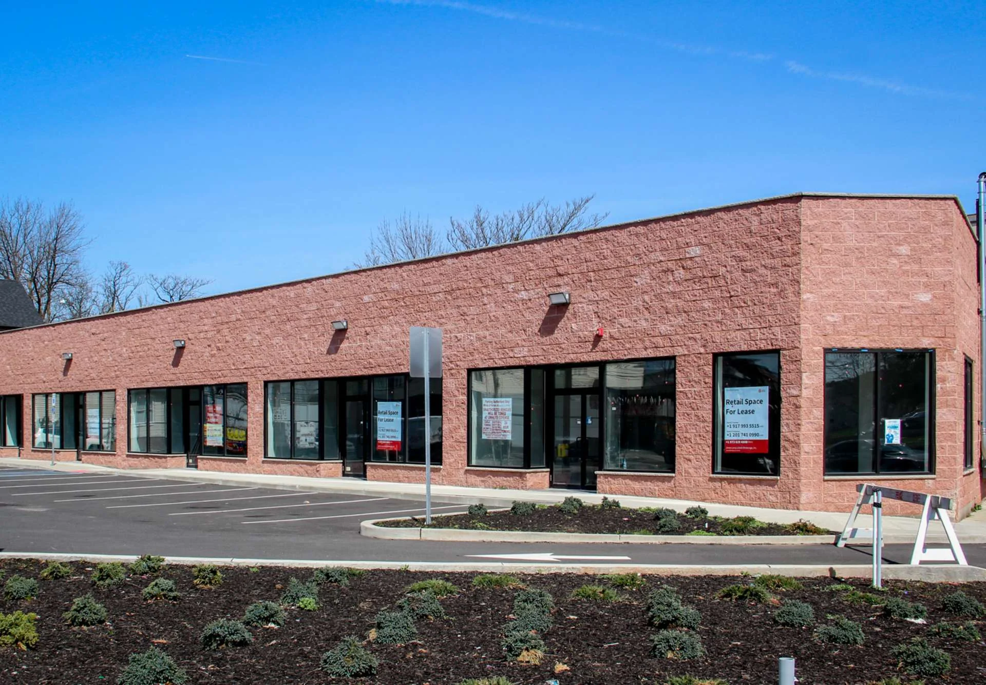 919-931 S Elmora Ave - photo 1 - Elizabeth, NJ