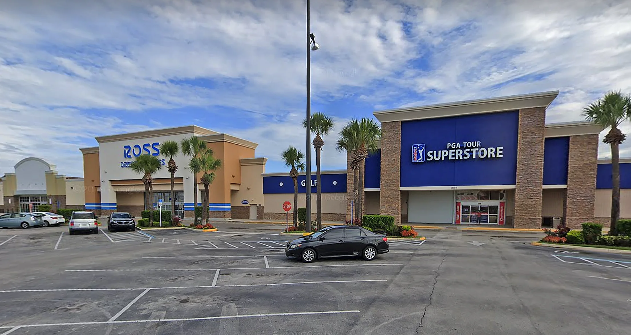 Bayhill Plaza — Lease in Orlando, FL, photo 1 of 8