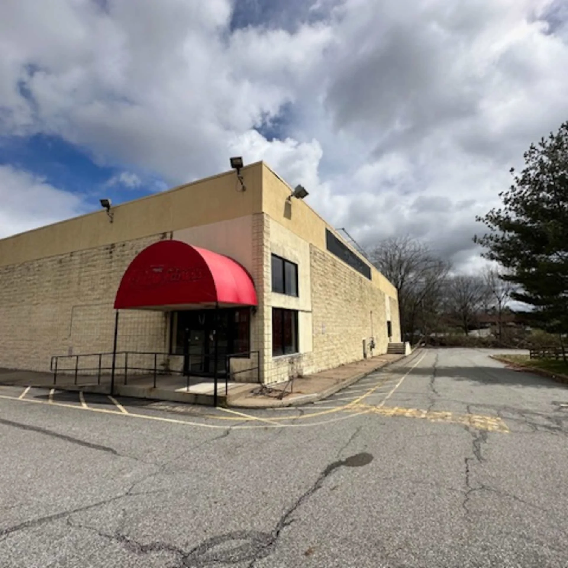 806 Route 17 N - photo 1 - Ramsey, NJ