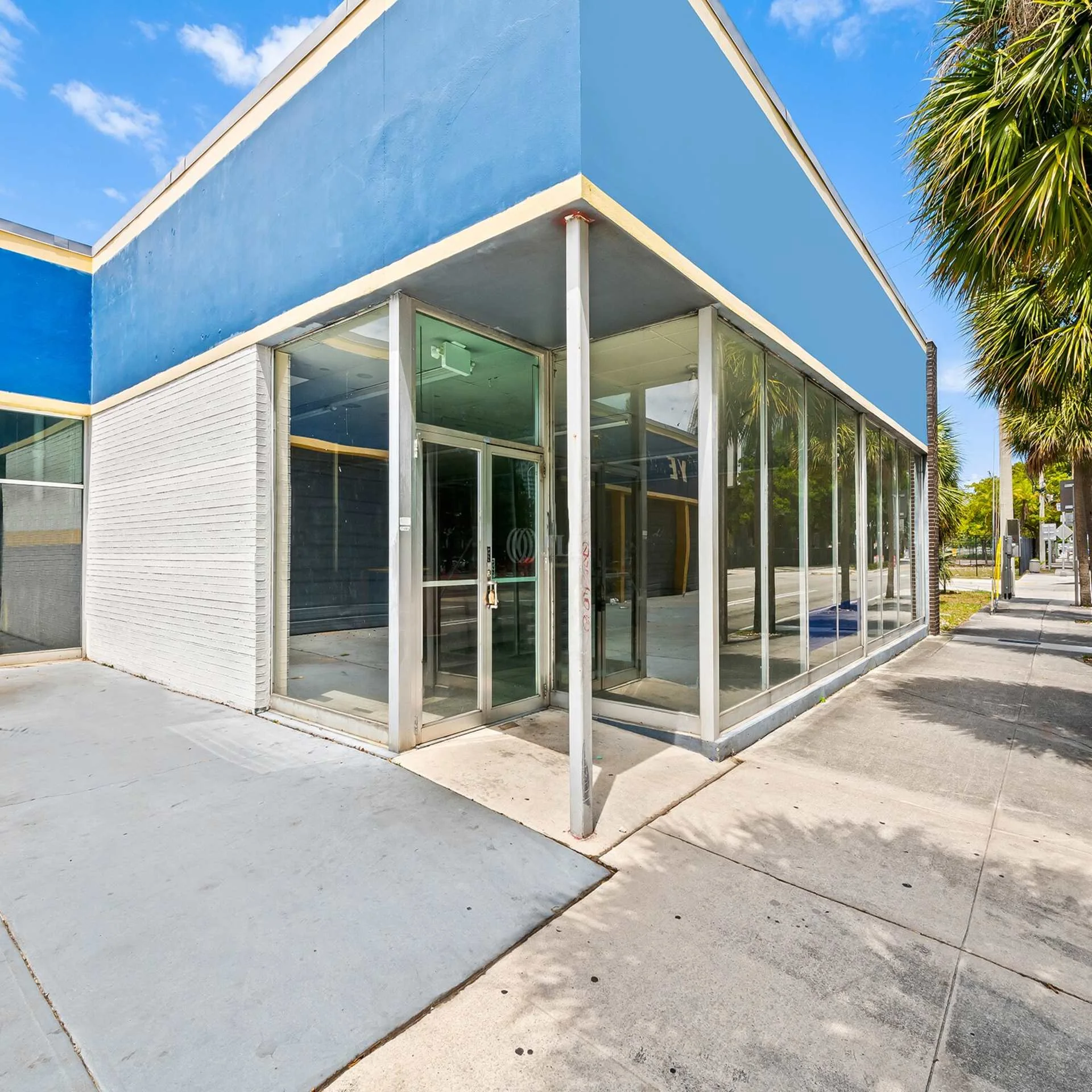 11 N Andrews — Lease in Fort Lauderdale, FL, photo 2 of 4