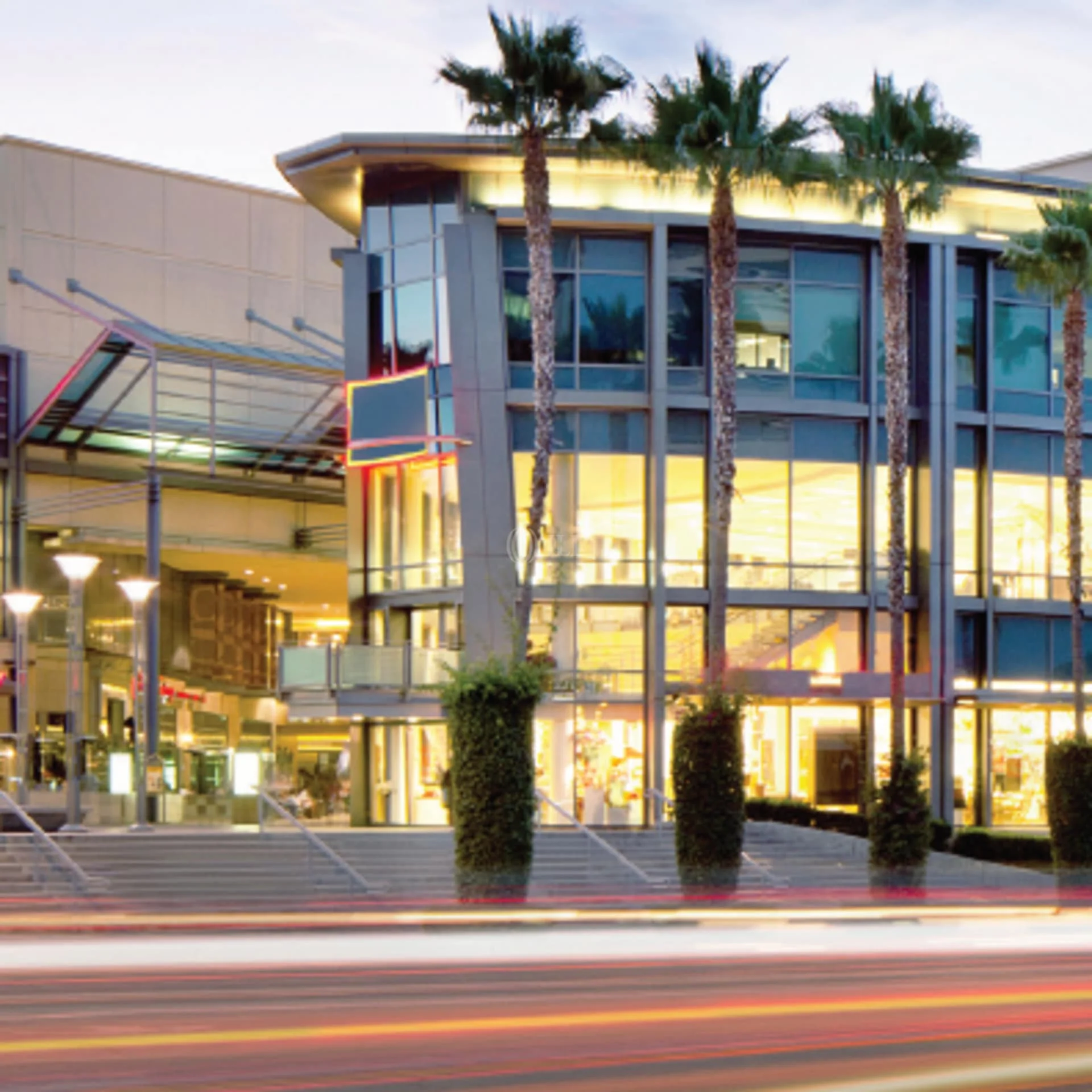 Sherman Oaks Galleria — Lease in Sherman Oaks, CA, photo 3 of 5