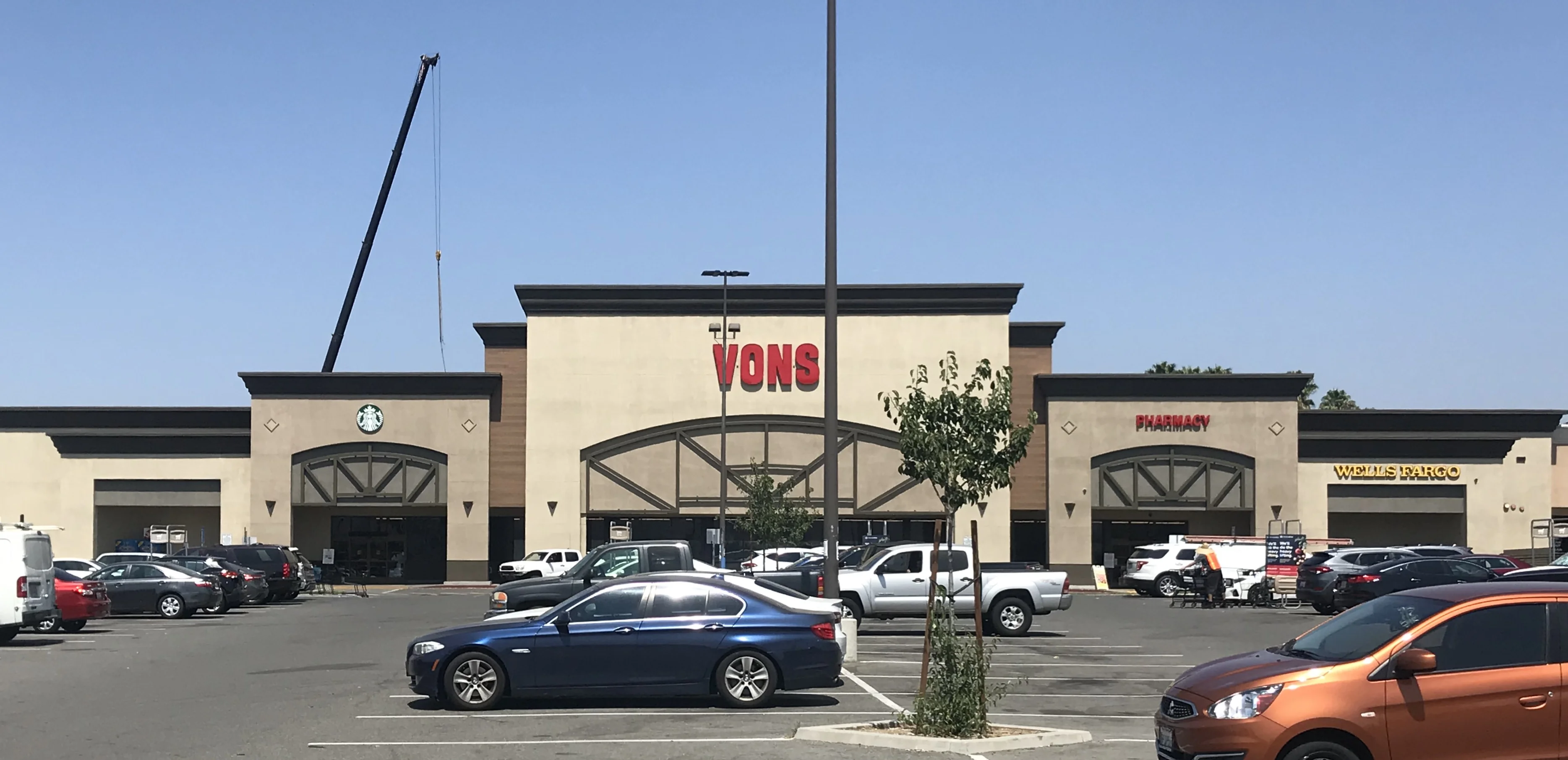 Corona Hills Marketplace — Lease in Corona, CA, photo 2 of 8