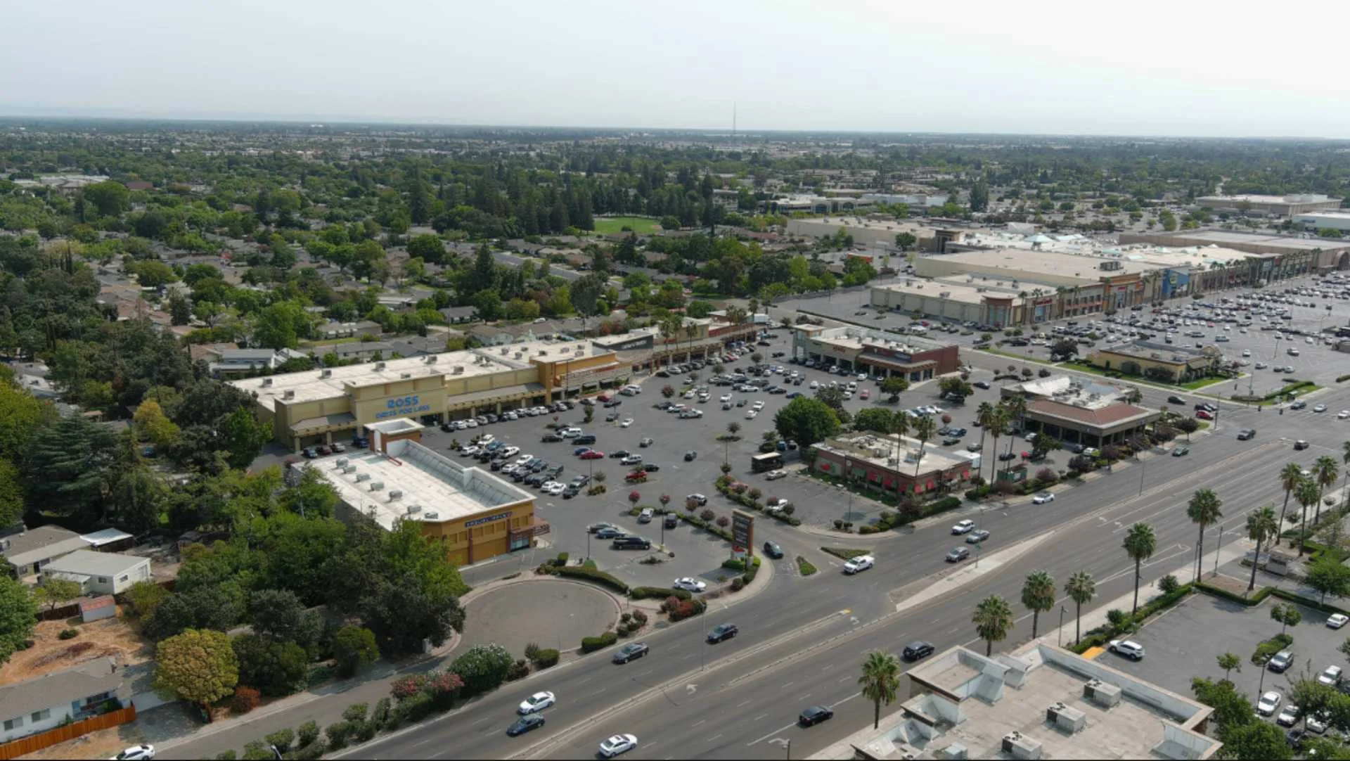 Robinhood Plaza — Lease in Stockton, CA, photo 4 of 4
