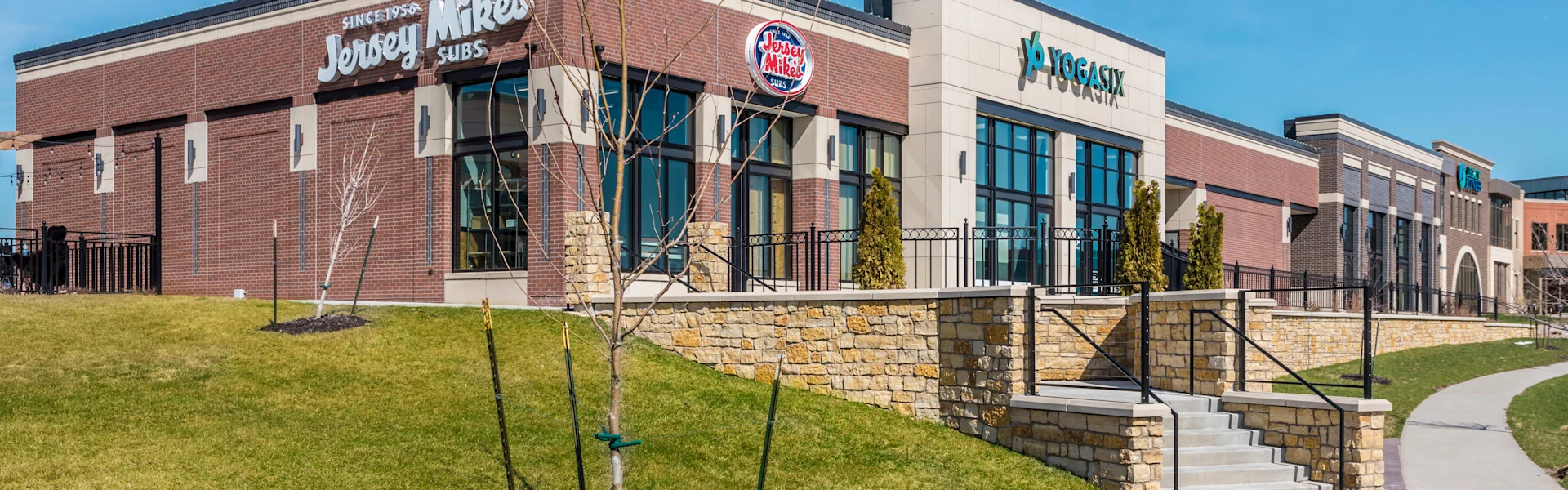 Market Street Building — Lease in Ankeny, IA, photo 4 of 5