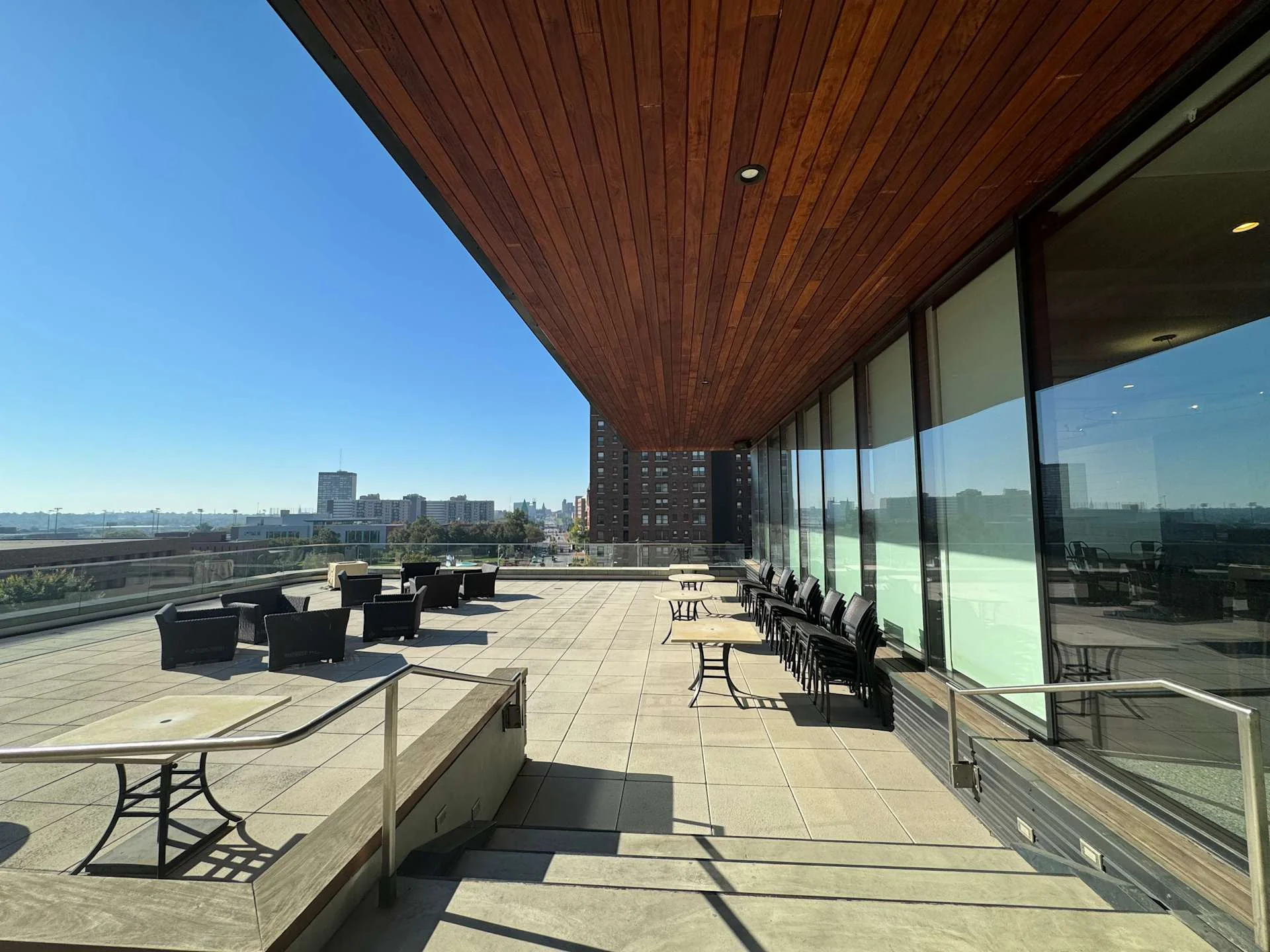 Big Brothers/Big Sisters Building — Lease in St Louis, MO, photo 4 of 8