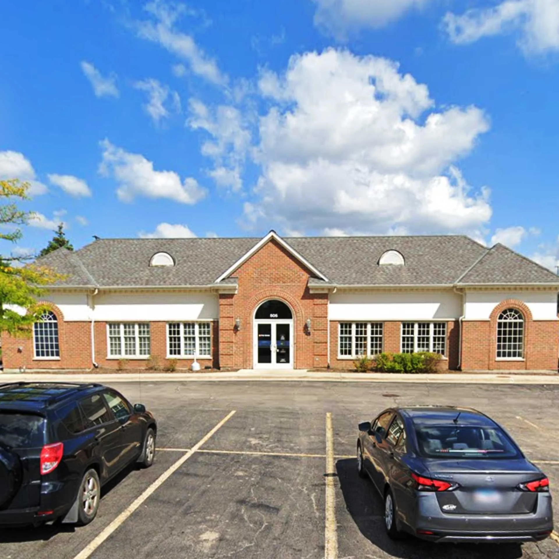 505 W Liberty St - photo 1 - Wauconda, IL