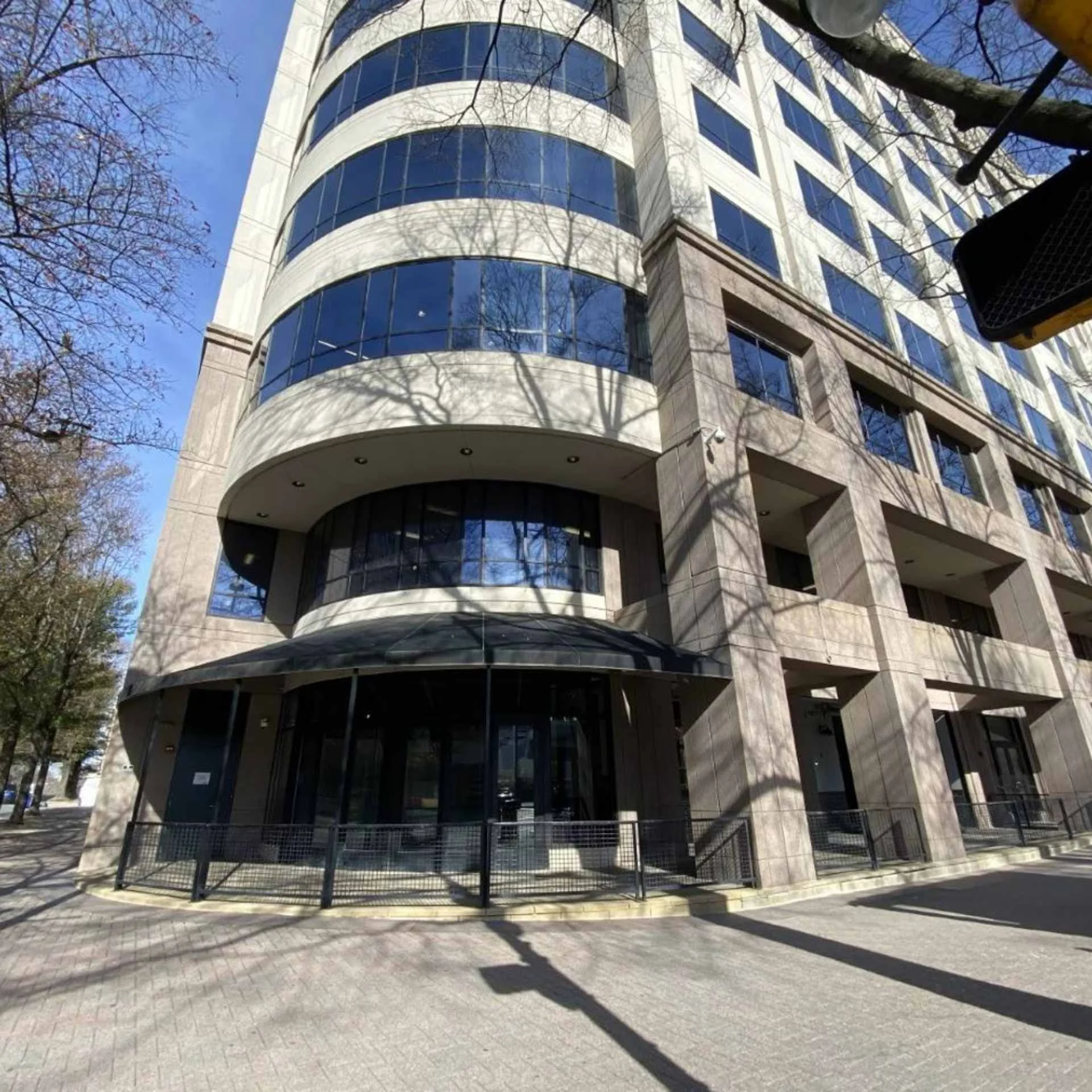 401 N Tryon St - retail in Charlotte, NC