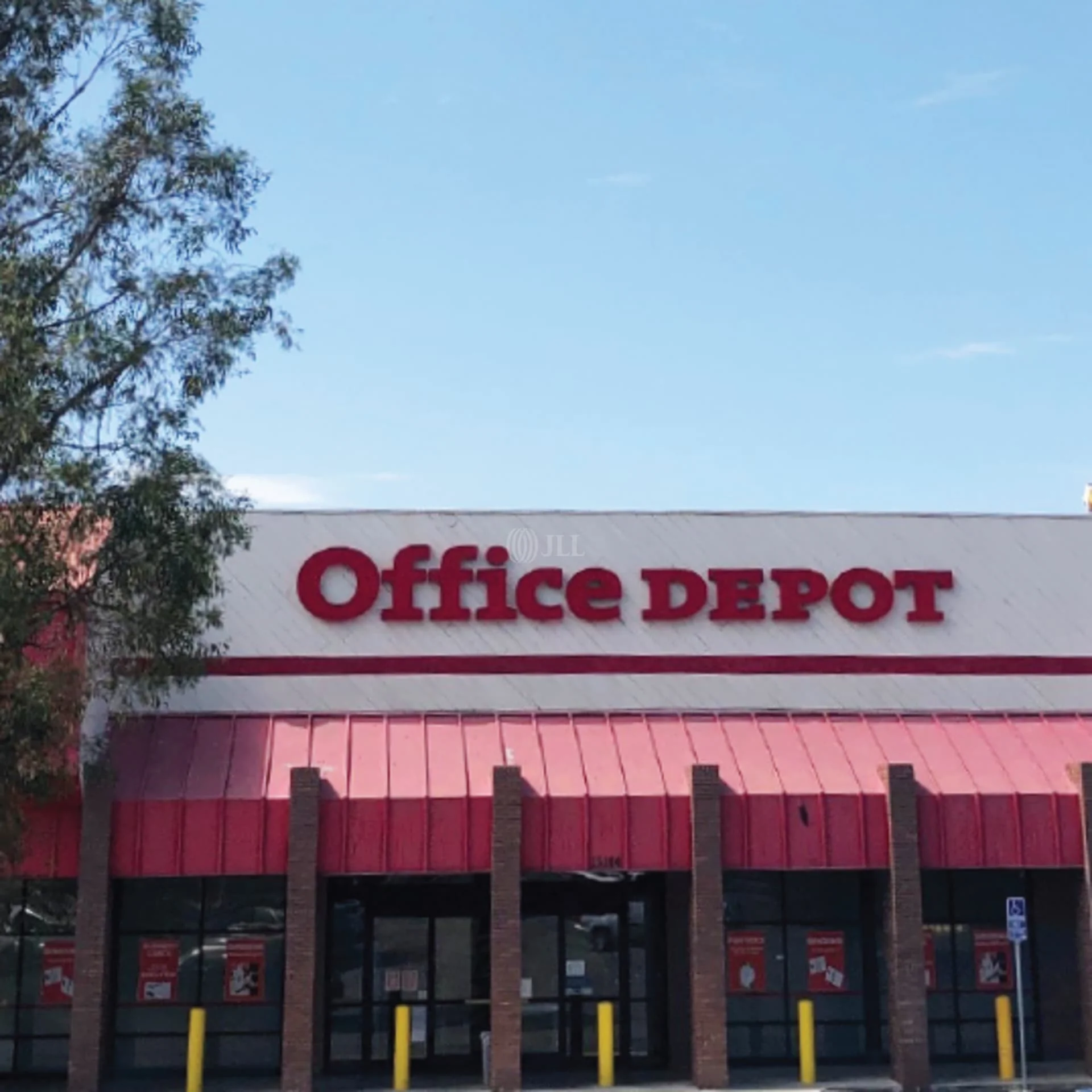 15100 Whittier Blvd — Lease in Whittier, CA, photo 3 of 5