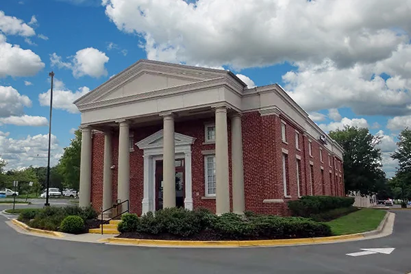 5902 Old Centreville Rd — Lease in Centreville, VA, photo 1 of 5