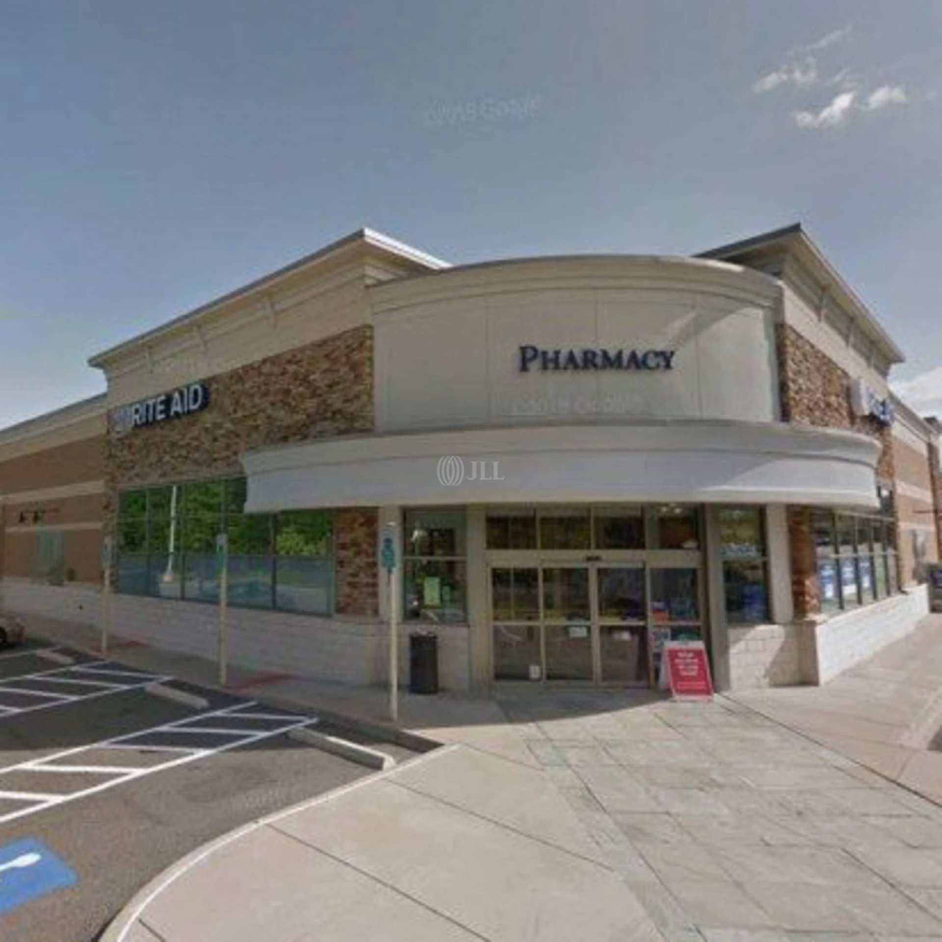 Walgreens 19649 - Fortuna Center Plaza - Dumfries VA — Lease in Dumfries, VA, photo 3 of 5