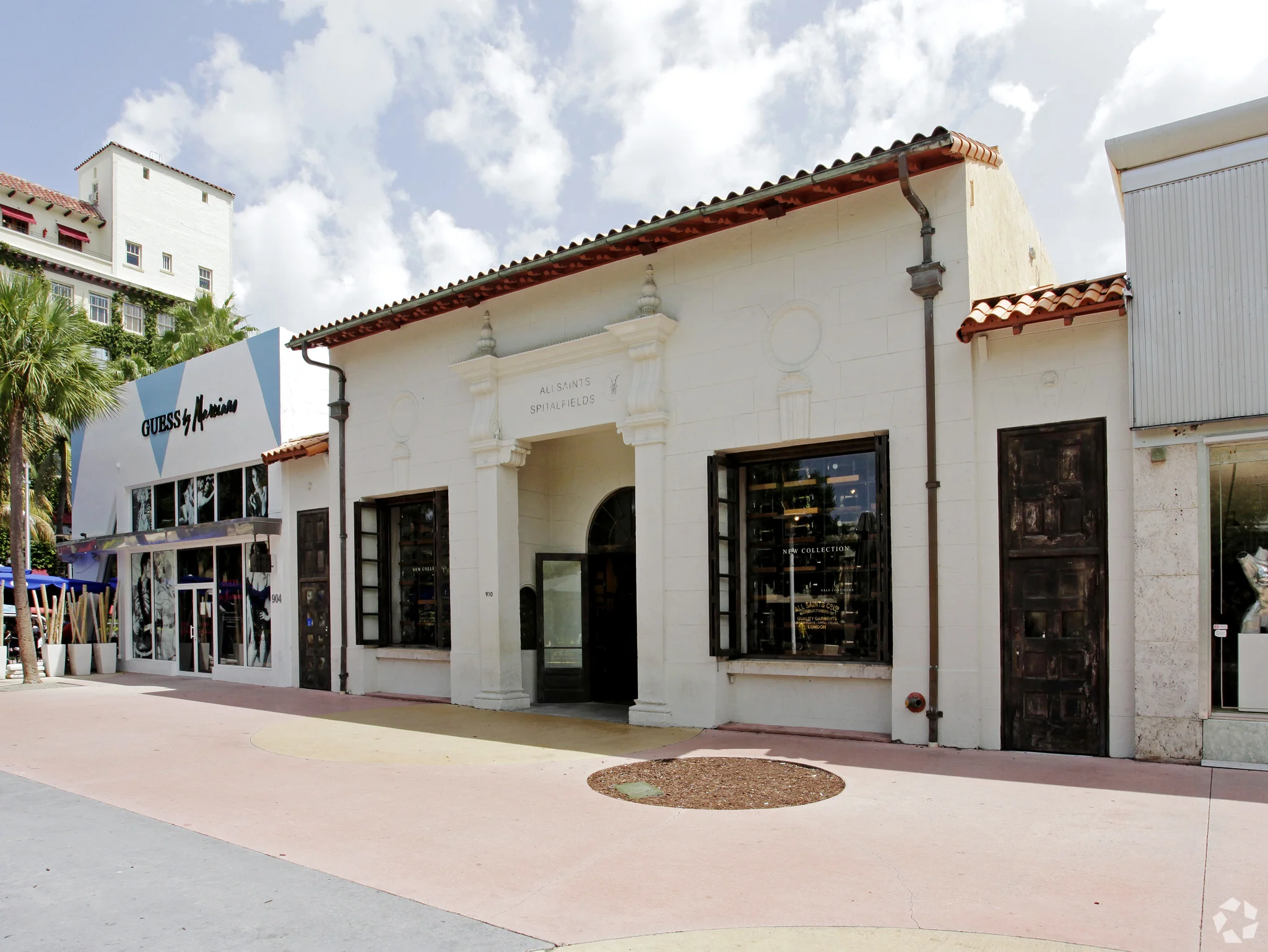 910 Lincoln Rd — Lease in Miami Beach, FL, photo 4 of 8