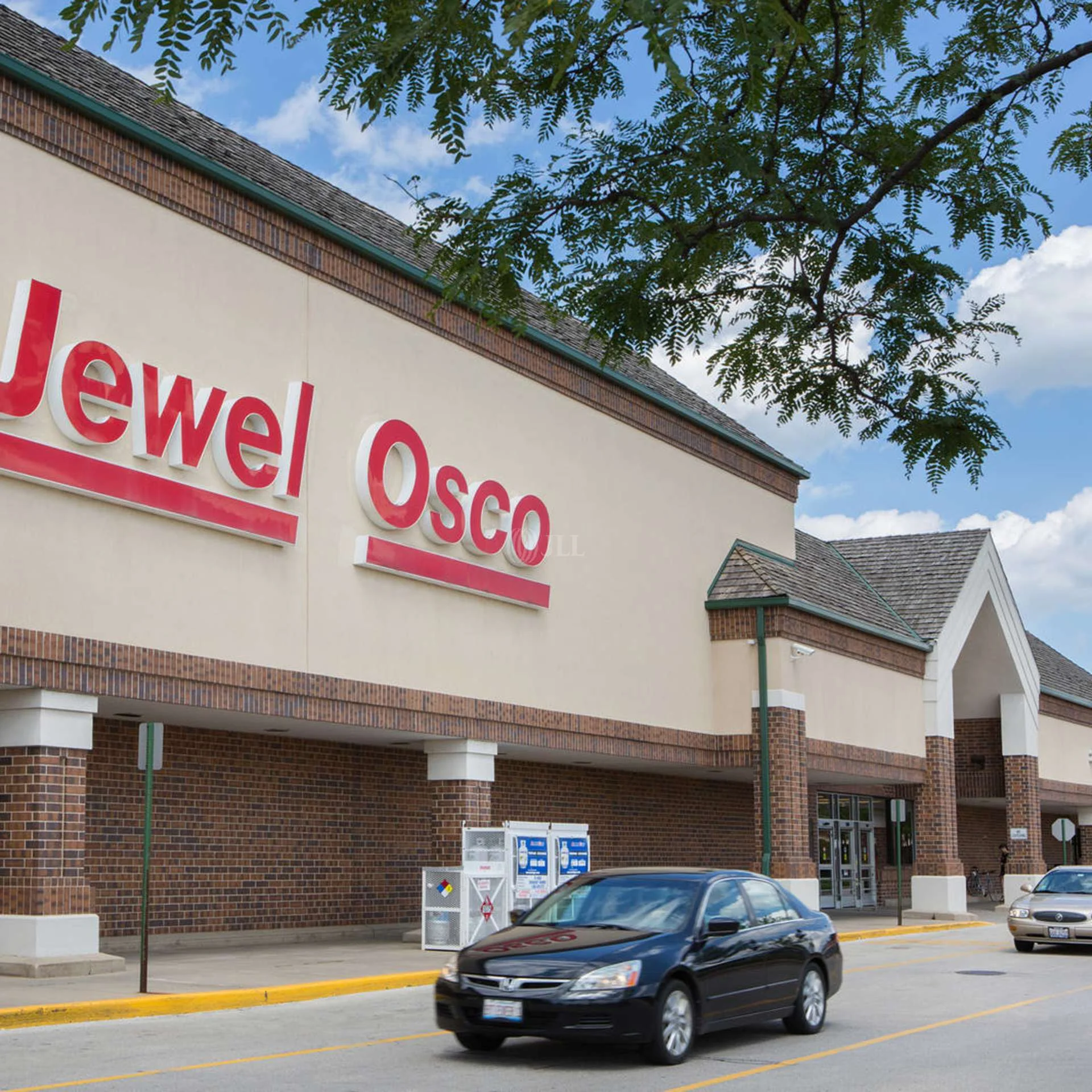 6120-6128 Northwest Hwy — Lease in Crystal Lake, IL, photo 2 of 5
