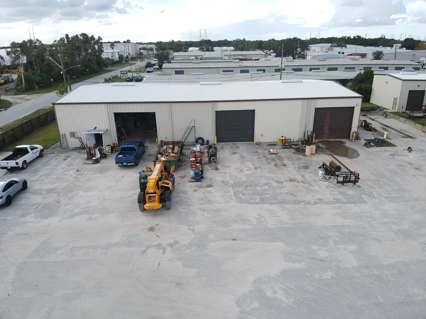 12300 44th St N — Lease in Clearwater, FL, photo 3 of 8