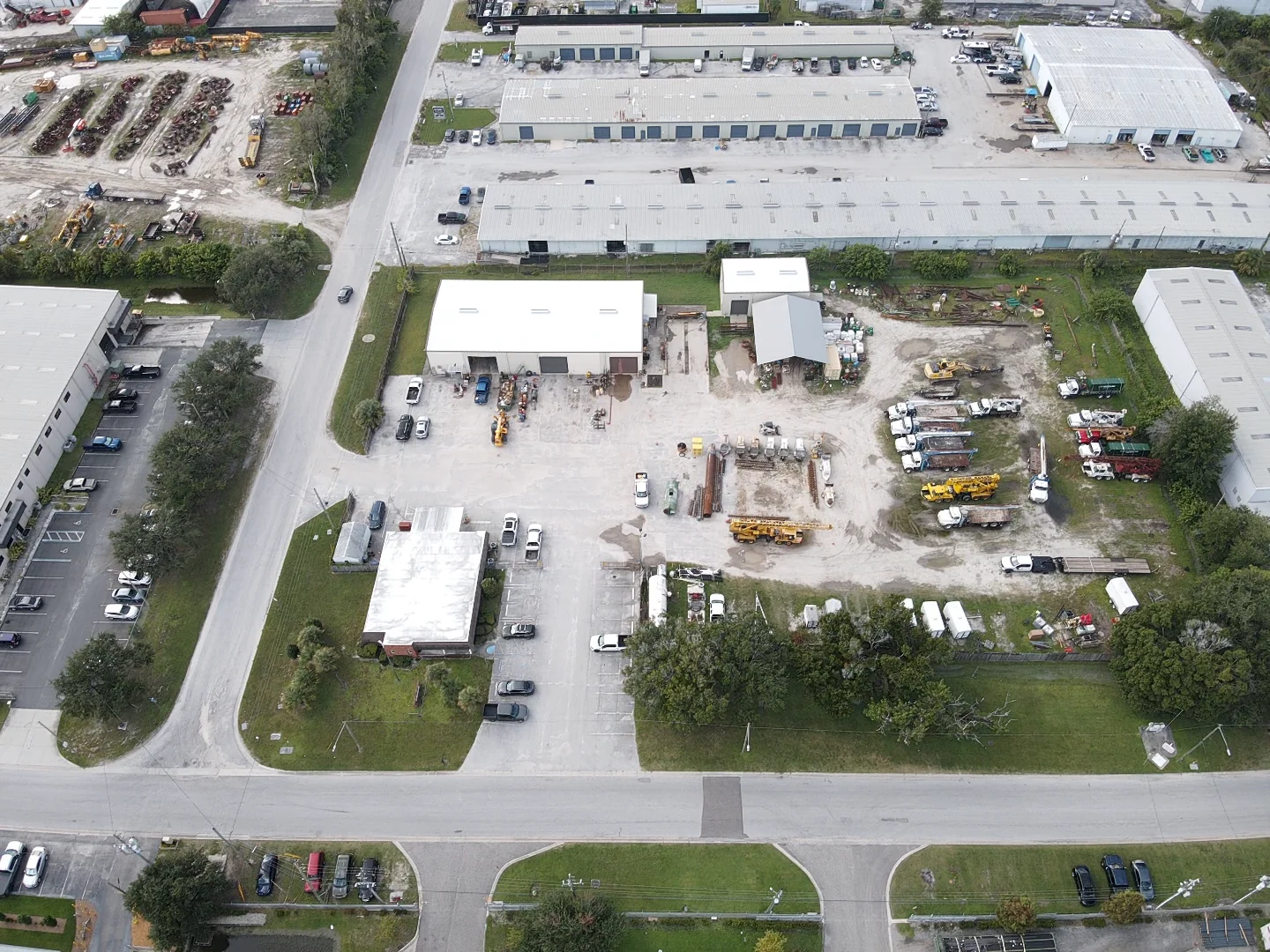 12300 44th St N — Lease in Clearwater, FL, photo 4 of 8