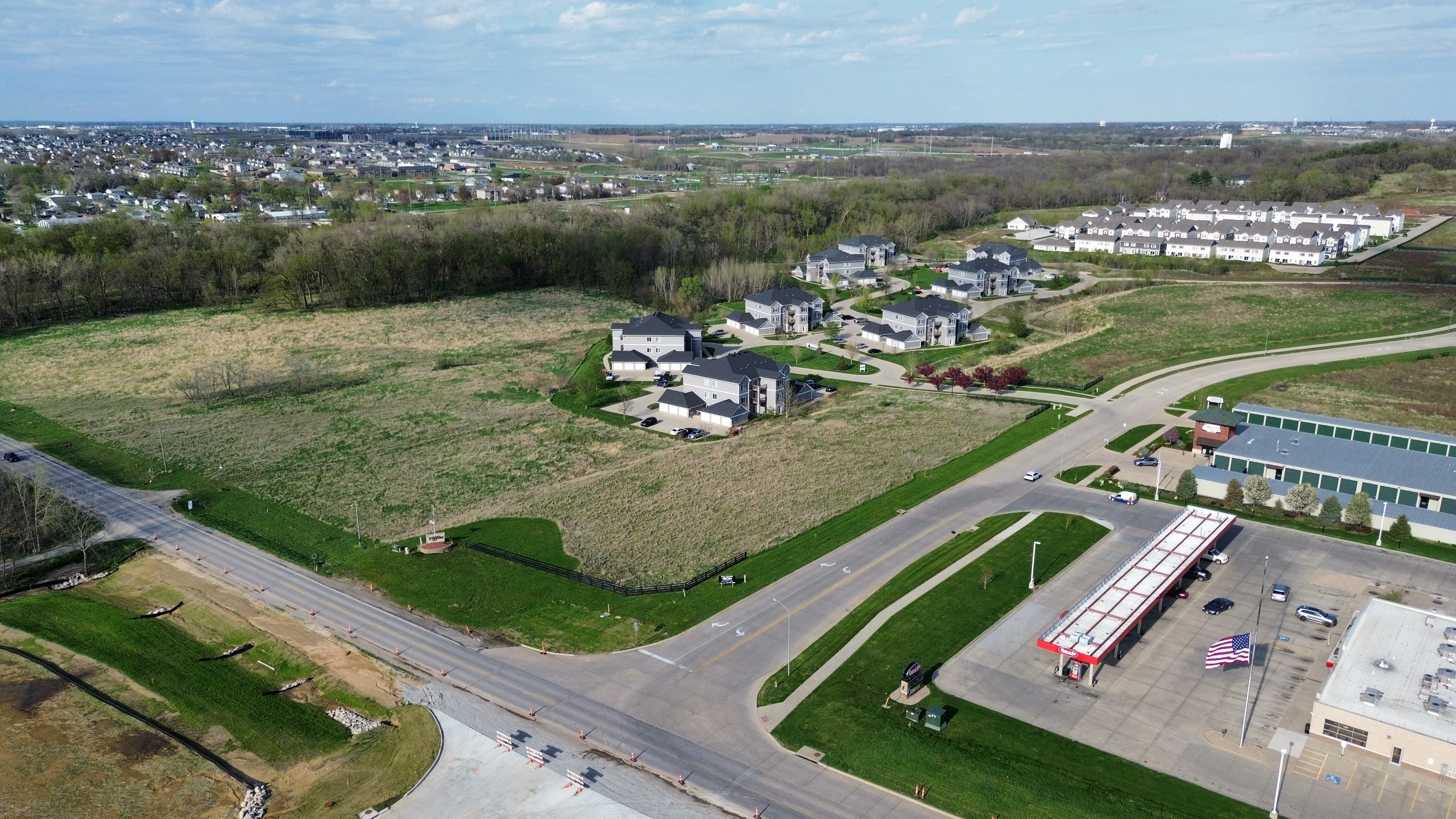 80 | 380 Commerce Park — Lease in Tiffin, IA, photo 2 of 8