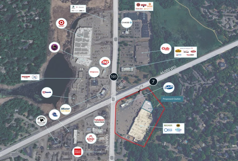 SEQ of Highway 7 & Highway 101 — Lease in Minnetonka, MN, photo 1 of 4
