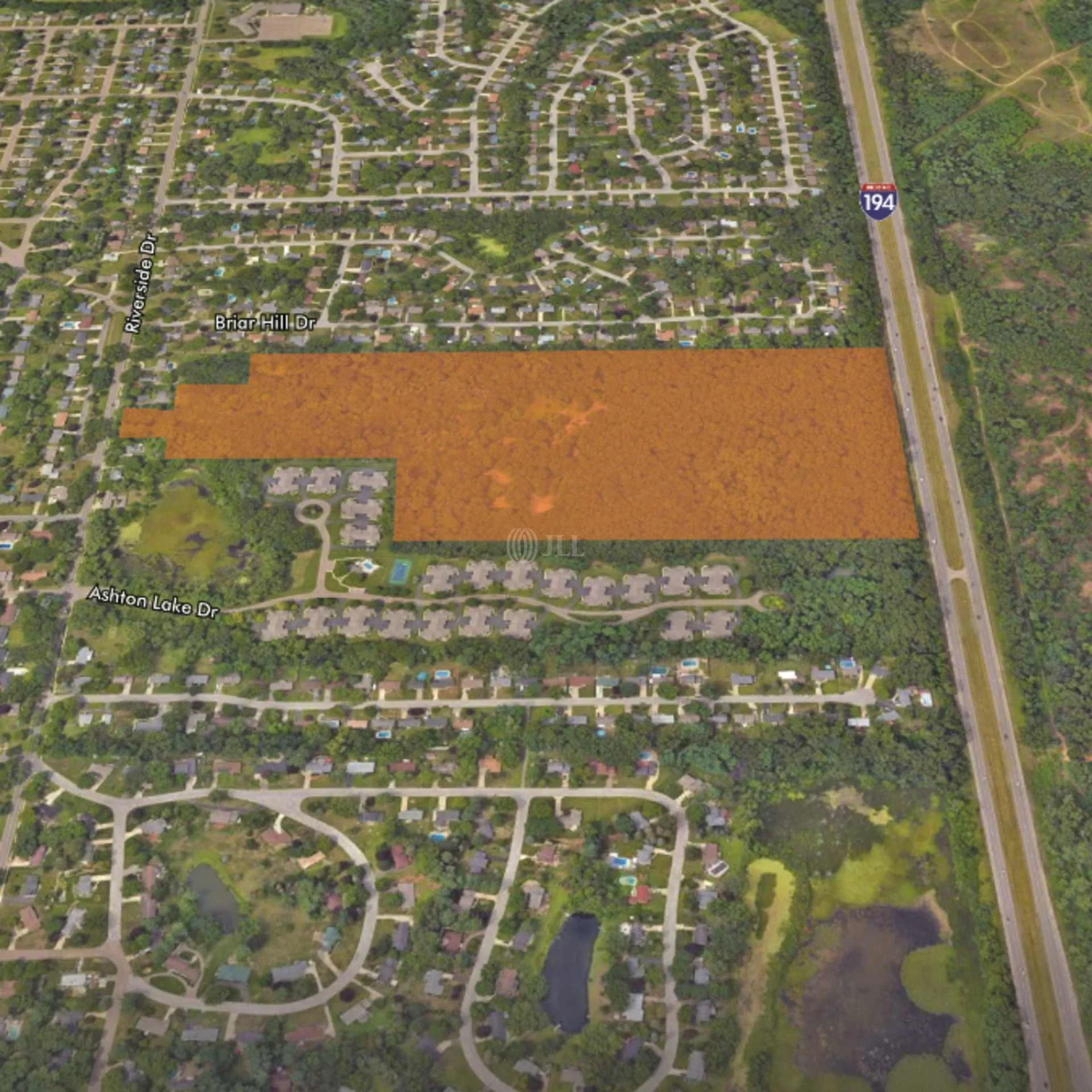 Riverside Dr N — Lease in Battle Creek, MI, photo 2 of 4